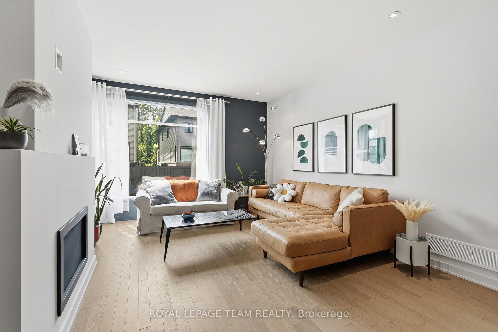 Photo 33 of 862 Quartet Avenue, Ottawa, Riverside South/Gloucester Glen — HOMEH