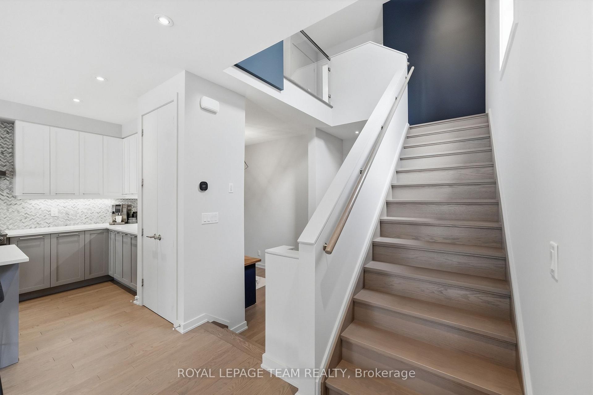Photo 37 of 862 Quartet Avenue, Ottawa, Riverside South/Gloucester Glen — HOMEH