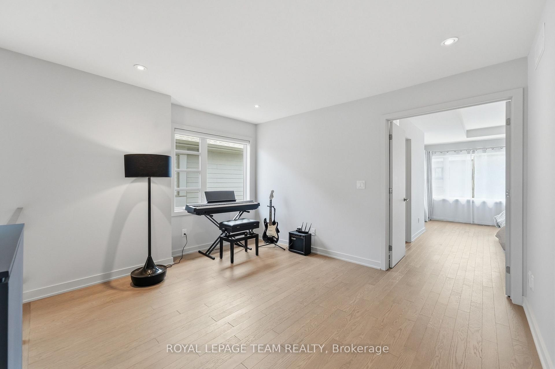 Photo 40 of 862 Quartet Avenue, Ottawa, Riverside South/Gloucester Glen — HOMEH
