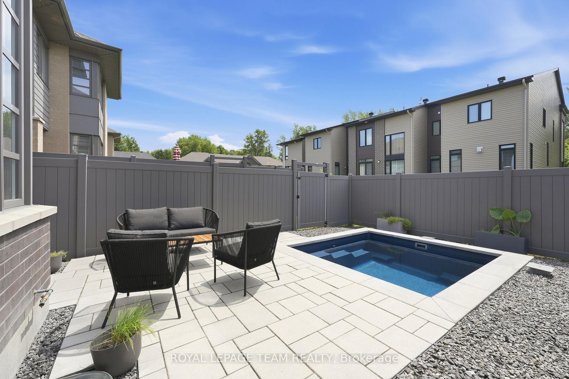 Photo 60 of 862 Quartet Avenue, Ottawa, Riverside South/Gloucester Glen — HOMEH