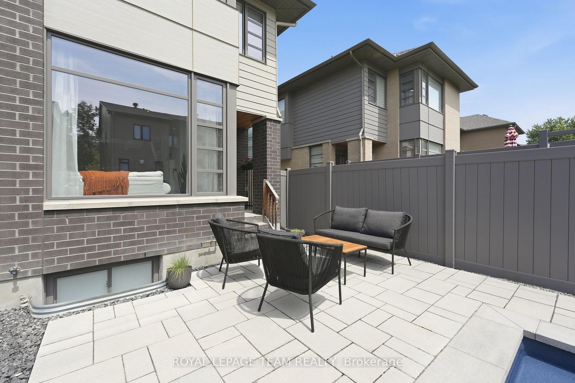 Photo 61 of 862 Quartet Avenue, Ottawa, Riverside South/Gloucester Glen — HOMEH