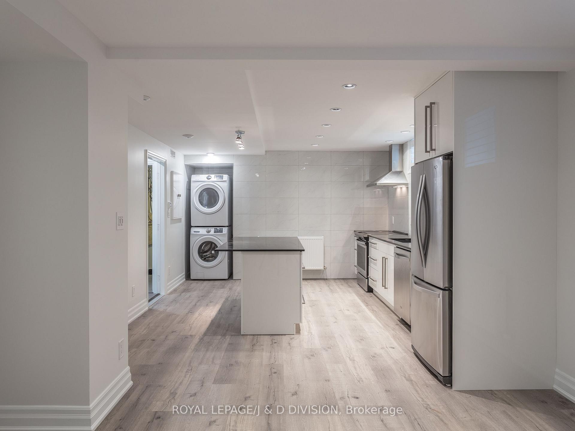 Photo 3 of Unit 1 (Lower), 17A Humewood Drive, Toronto, Humewood-Cedarvale — HOMEH