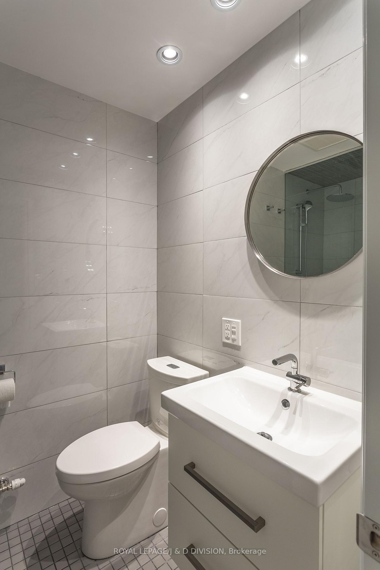 Photo 7 of Unit 1 (Lower), 17A Humewood Drive, Toronto, Humewood-Cedarvale — HOMEH