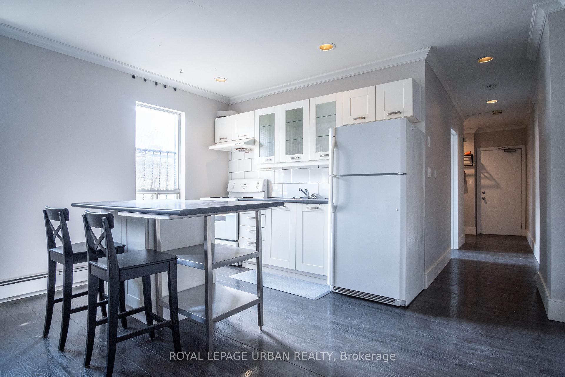 Photo 9 of Unit 2, 636 Danforth Avenue, Toronto, North Riverdale — HOMEH