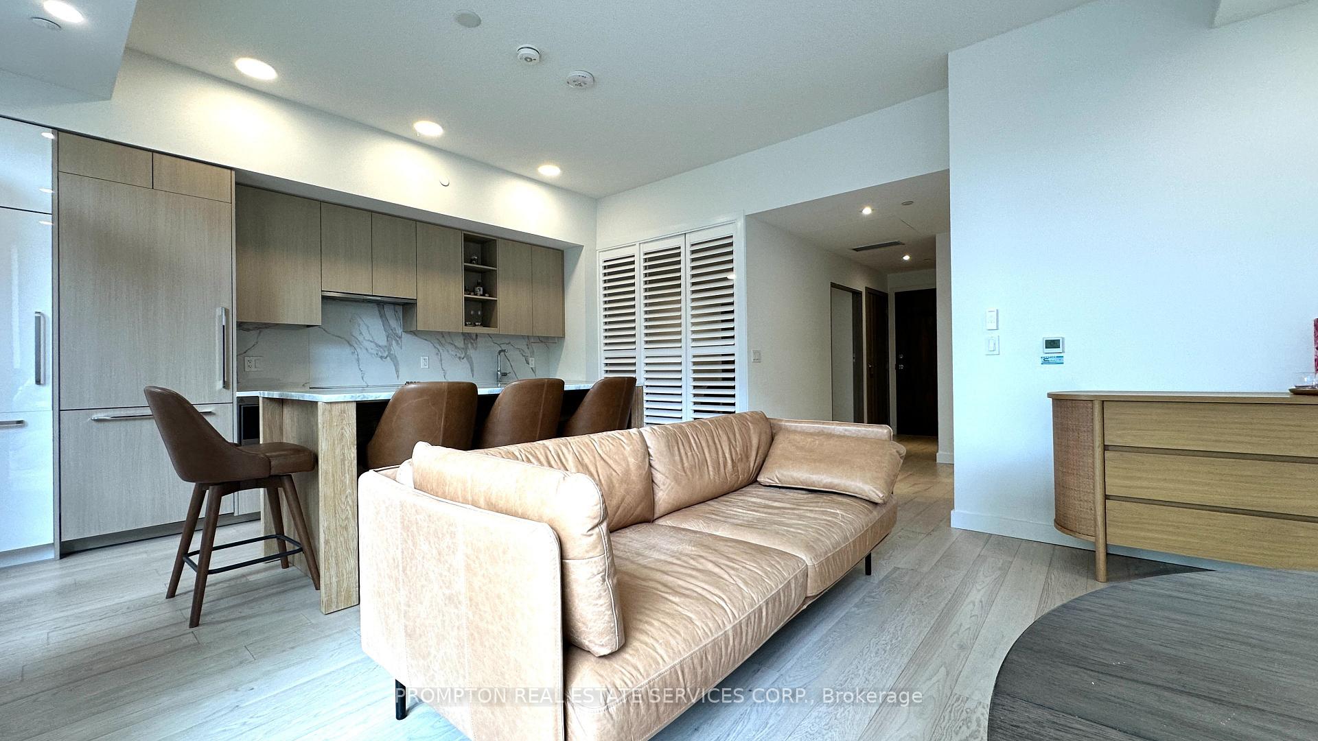 Photo 8 of Unit TH112, 27 McMahon Drive, North York, Bayview Village — HOMEH