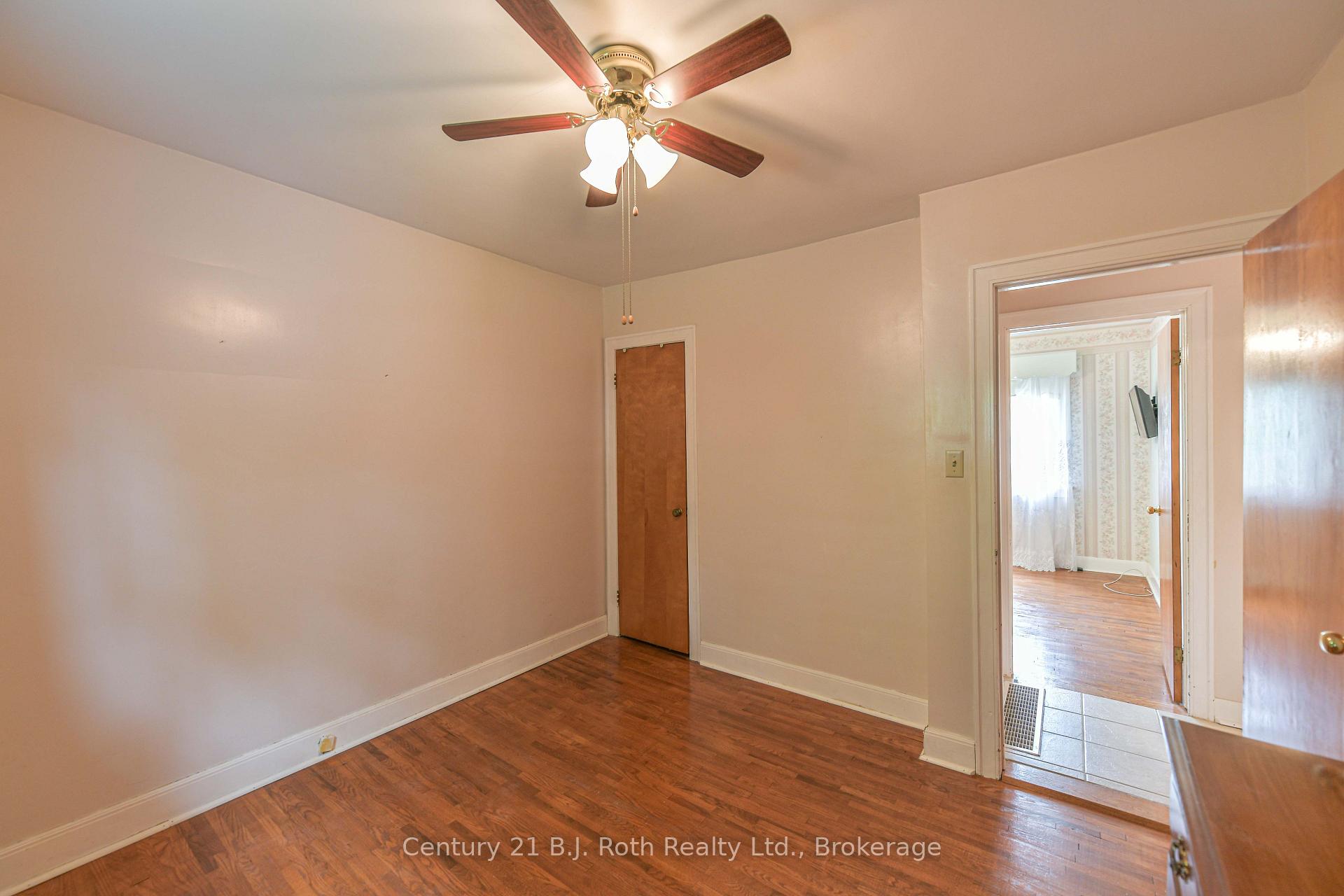Photo 23 of 375 Parkhurst Crescent, Orillia — HOMEH