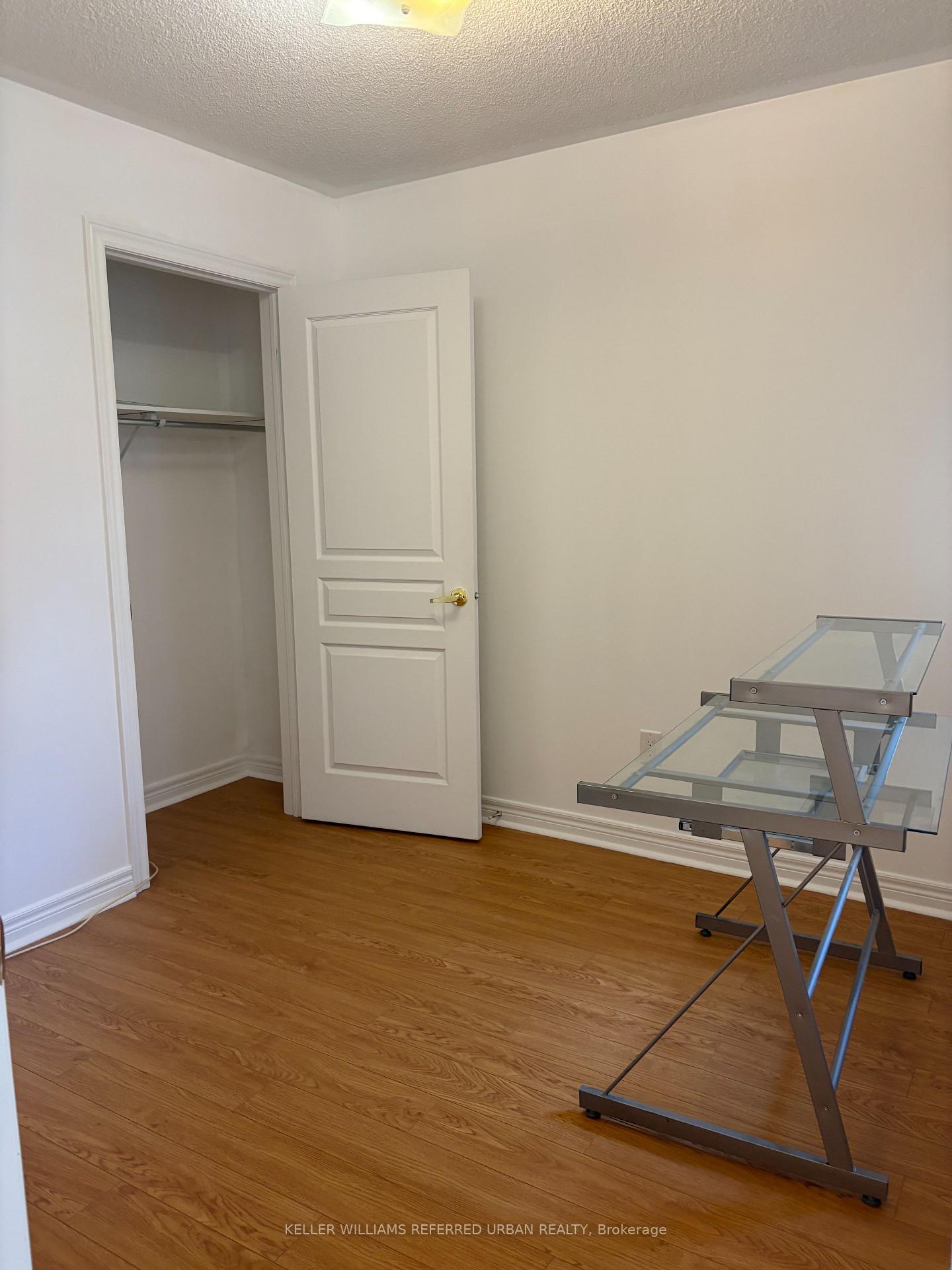 Photo 12 of 140 Foxwood Road, Vaughan, Patterson — HOMEH