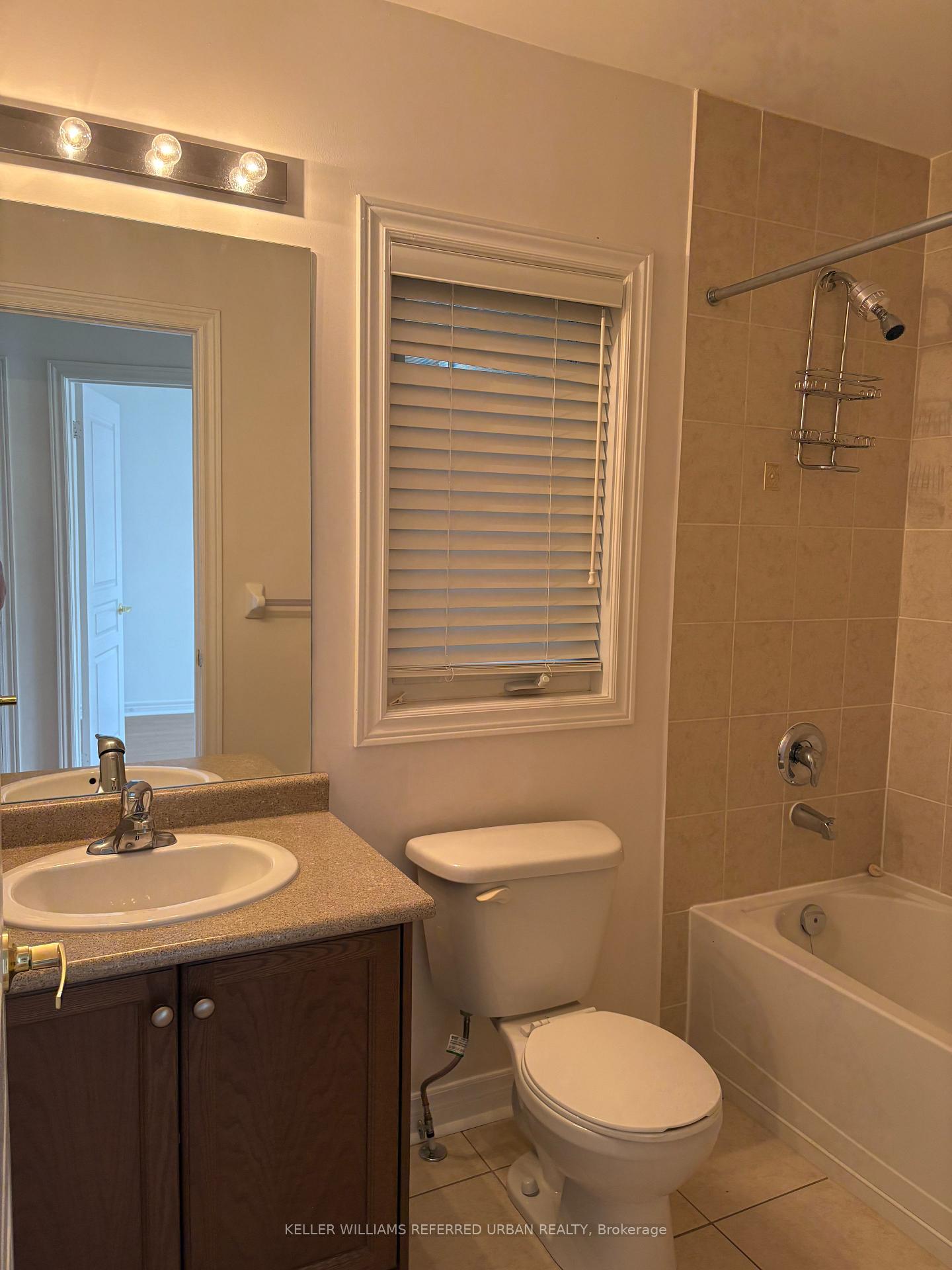 Photo 15 of 140 Foxwood Road, Vaughan, Patterson — HOMEH
