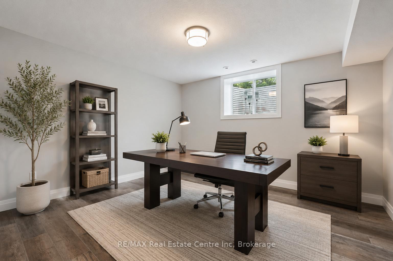 Photo 24 of 33 Waterloo Street, Centre Wellington, Elora/Salem — HOMEH