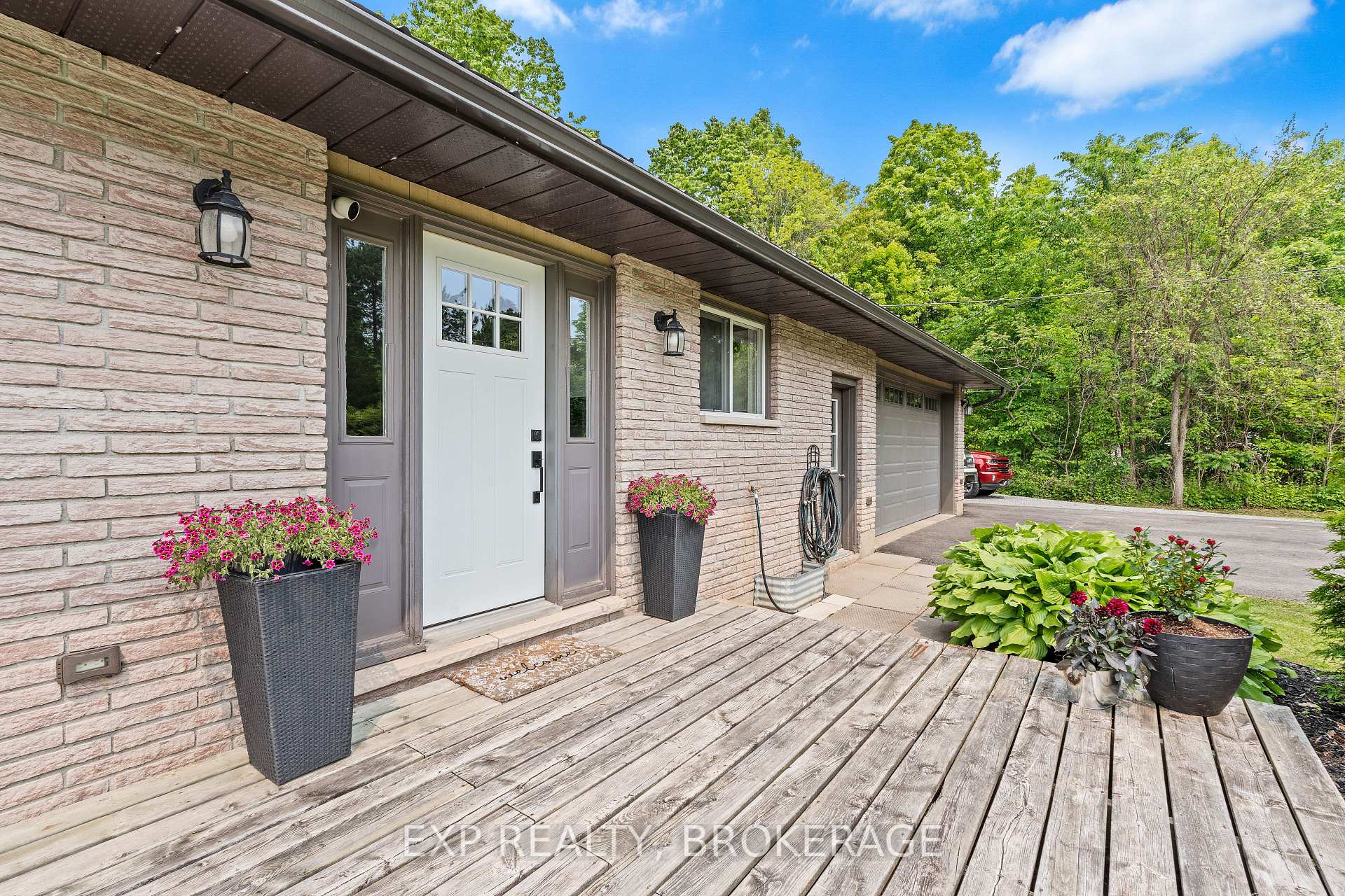 Photo 2 of 8283 Perth Road, Frontenac, Frontenac South — HOMEH