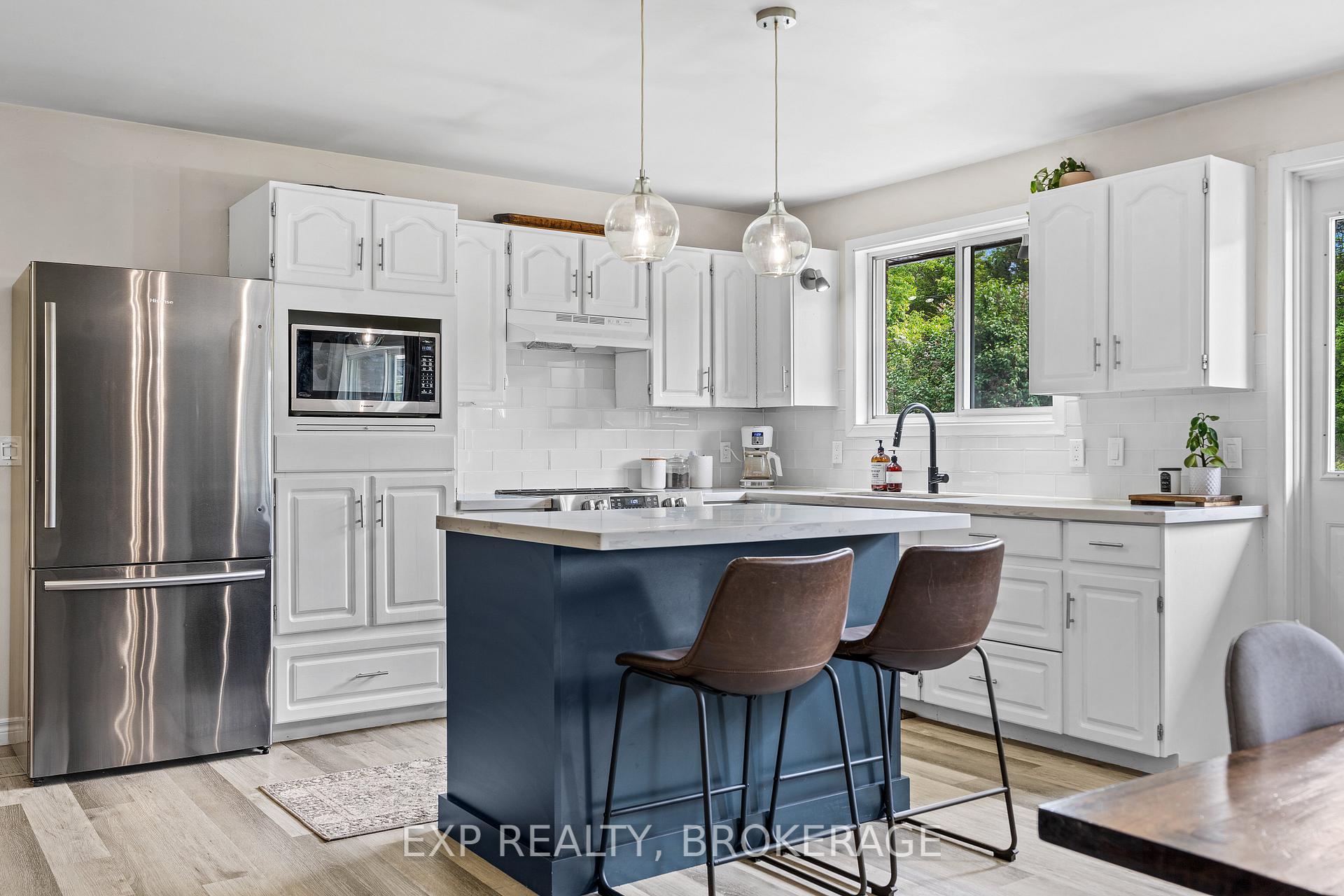 Photo 5 of 8283 Perth Road, Frontenac, Frontenac South — HOMEH