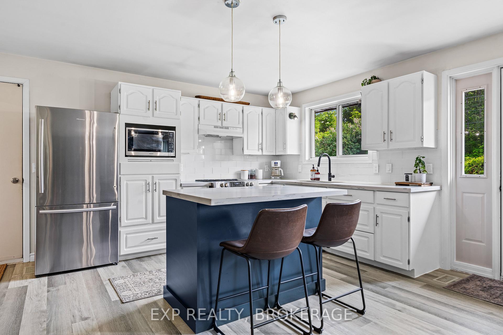 Photo 9 of 8283 Perth Road, Frontenac, Frontenac South — HOMEH