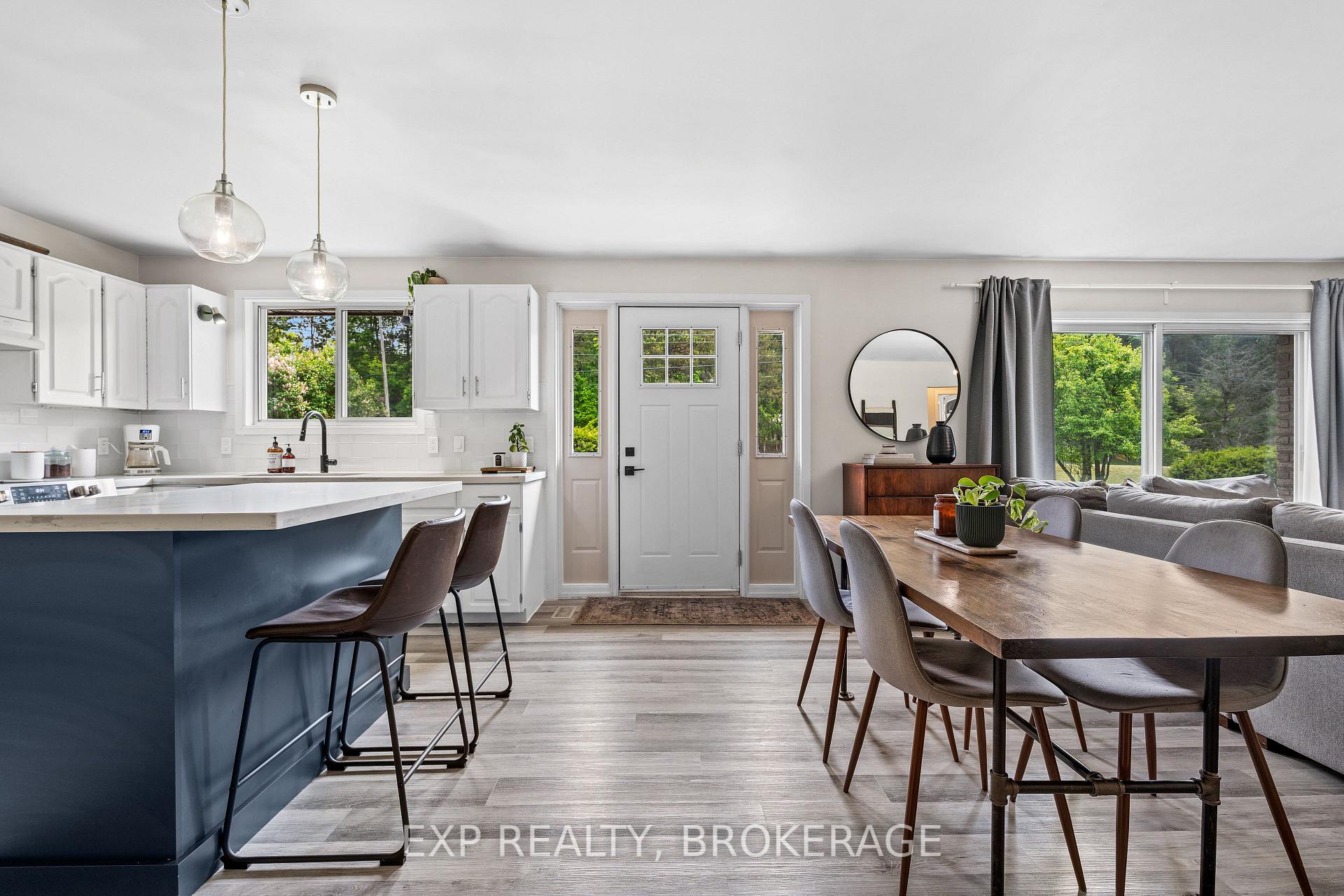Photo 10 of 8283 Perth Road, Frontenac, Frontenac South — HOMEH