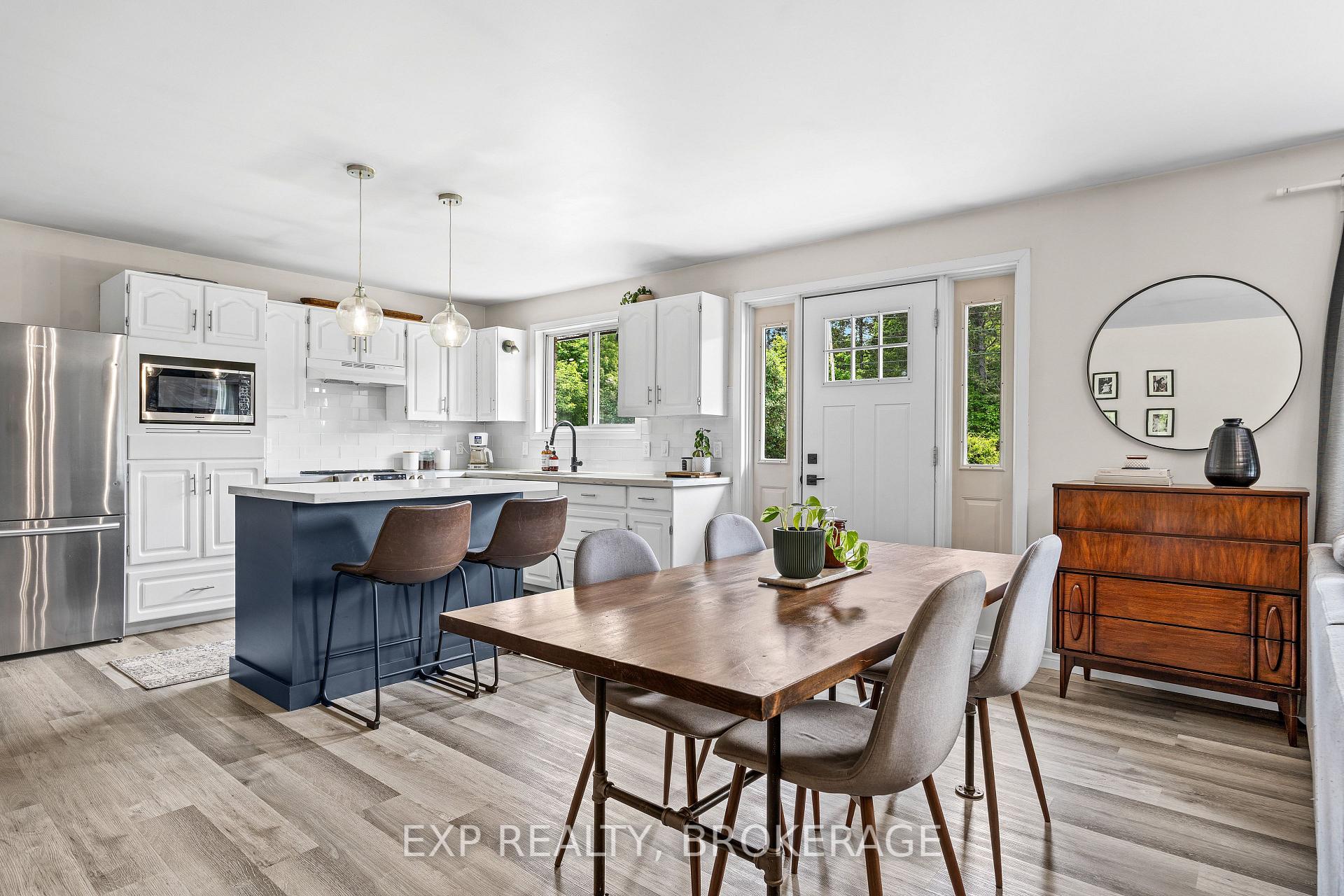 Photo 12 of 8283 Perth Road, Frontenac, Frontenac South — HOMEH