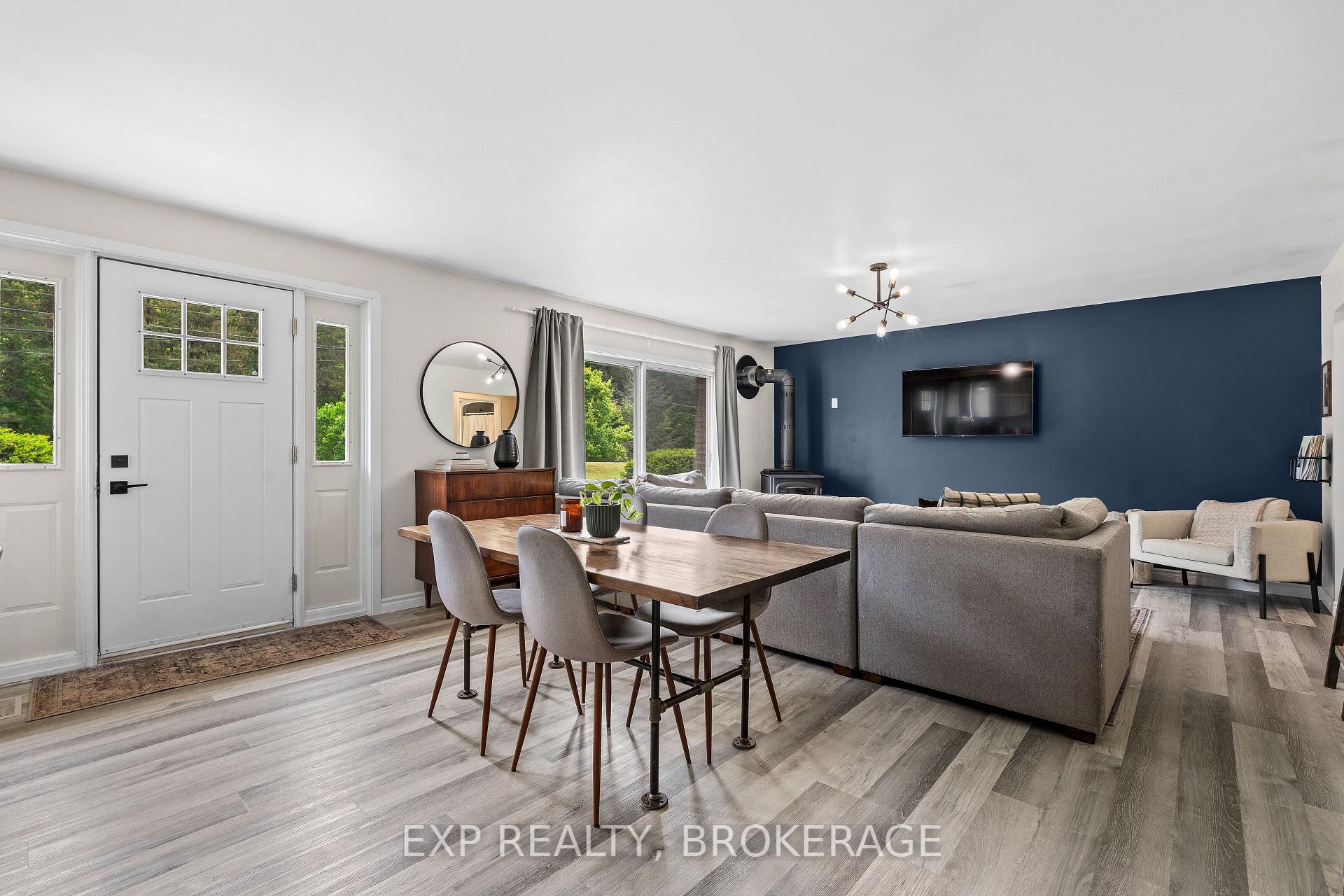 Photo 13 of 8283 Perth Road, Frontenac, Frontenac South — HOMEH