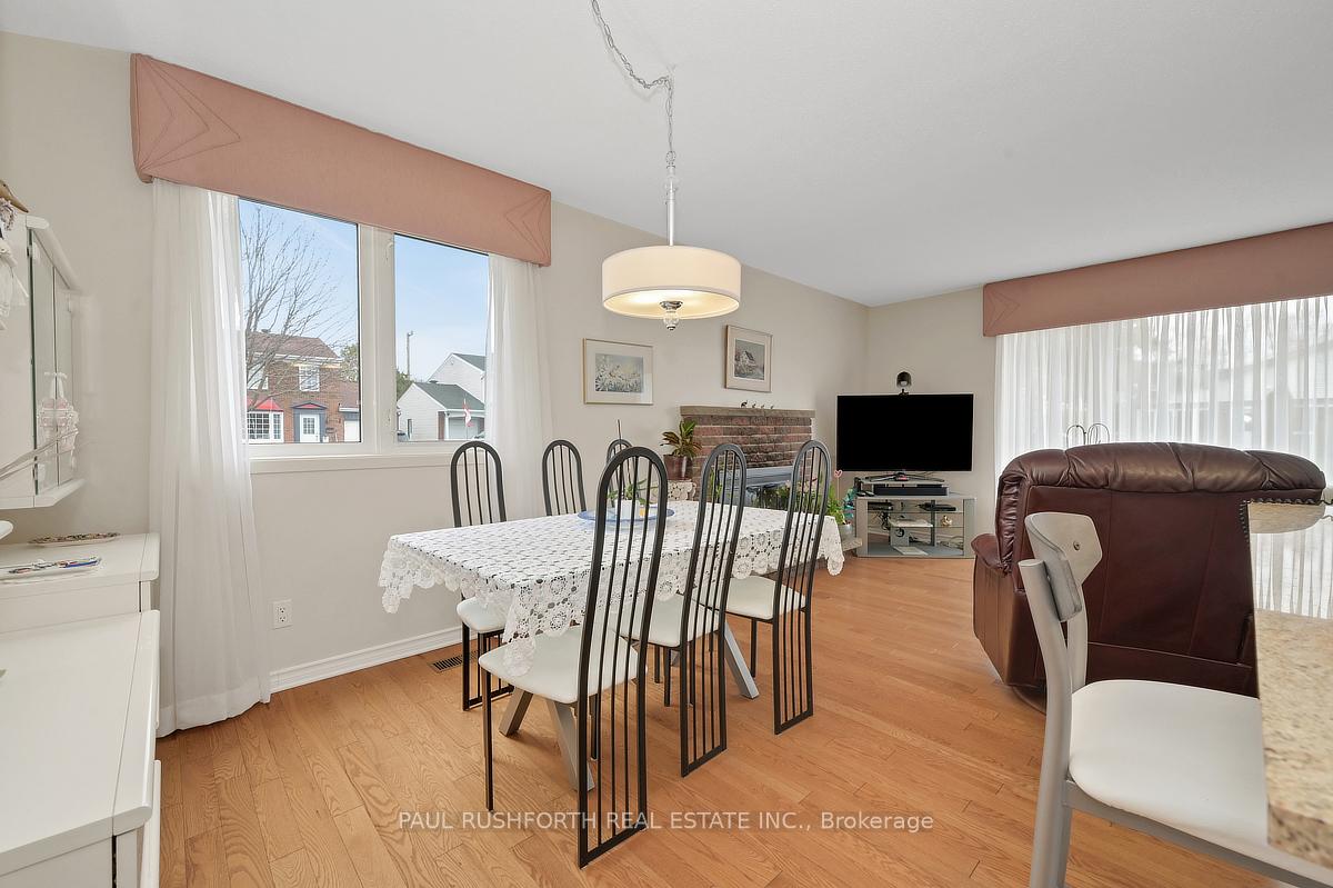 Photo 11 of 2191 Bickerton Avenue, Ottawa, Beacon Hill North — HOMEH