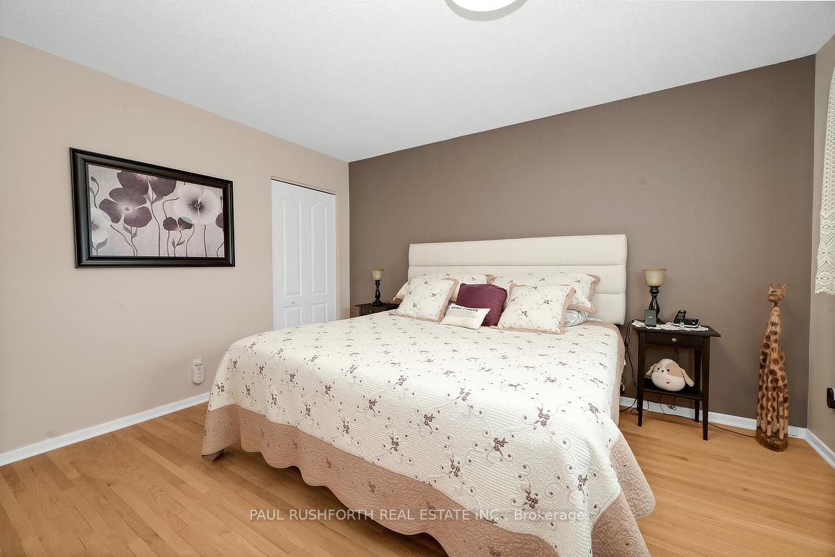 Photo 17 of 2191 Bickerton Avenue, Ottawa, Beacon Hill North — HOMEH