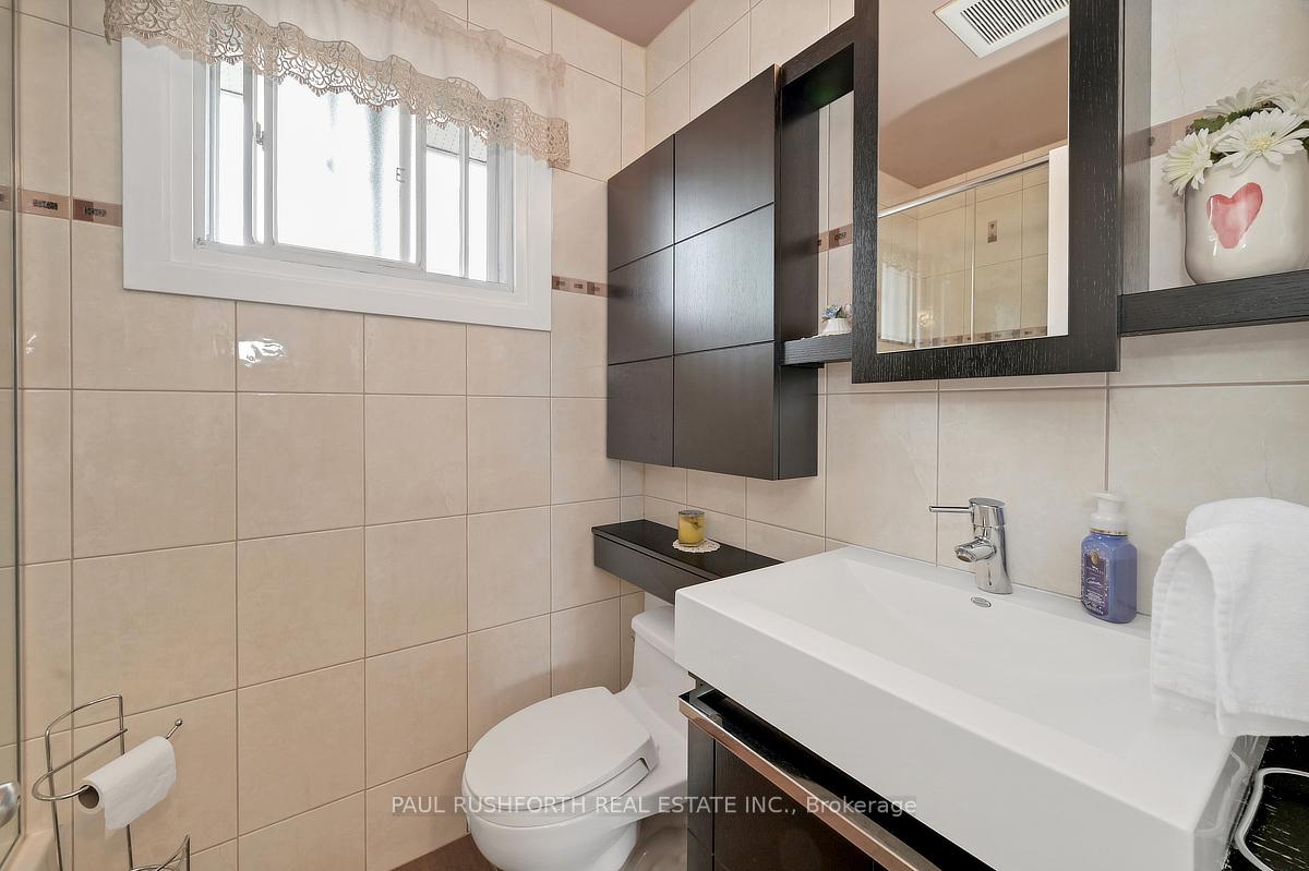 Photo 19 of 2191 Bickerton Avenue, Ottawa, Beacon Hill North — HOMEH
