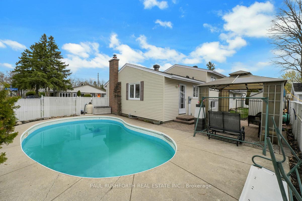 Photo 29 of 2191 Bickerton Avenue, Ottawa, Beacon Hill North — HOMEH