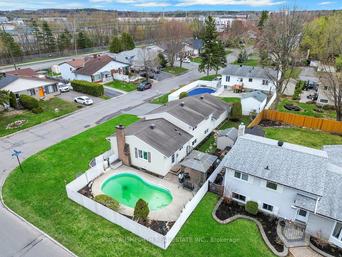 Photo 33 of 2191 Bickerton Avenue, Ottawa, Beacon Hill North — HOMEH