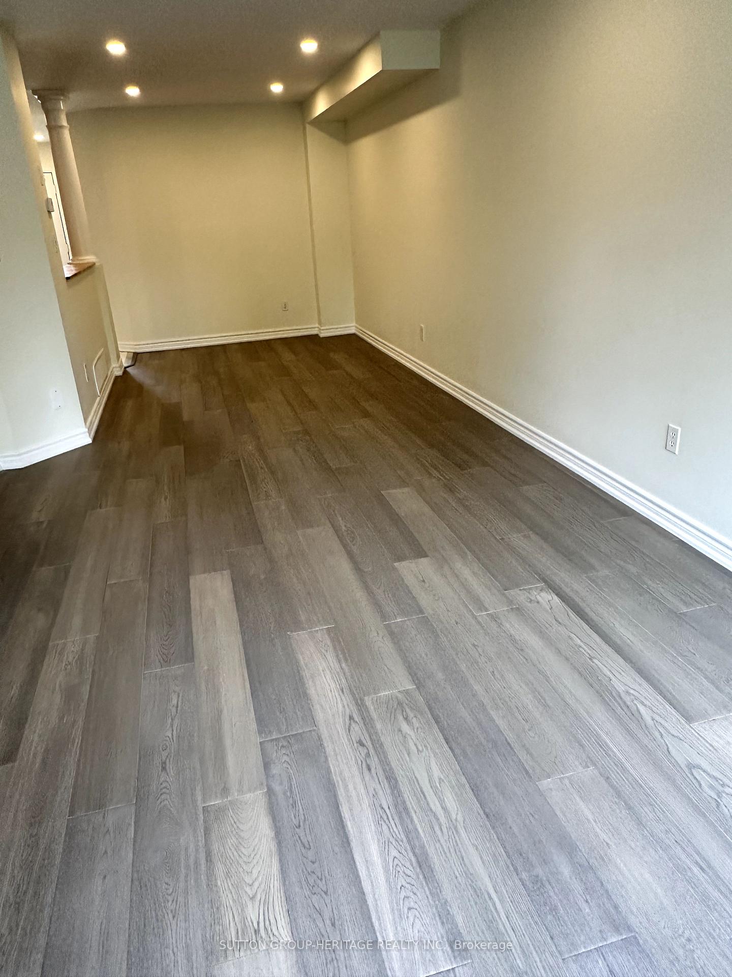 Photo 18 of 5535 Lawrence Avenue E, Scarborough, Centennial Scarborough — HOMEH