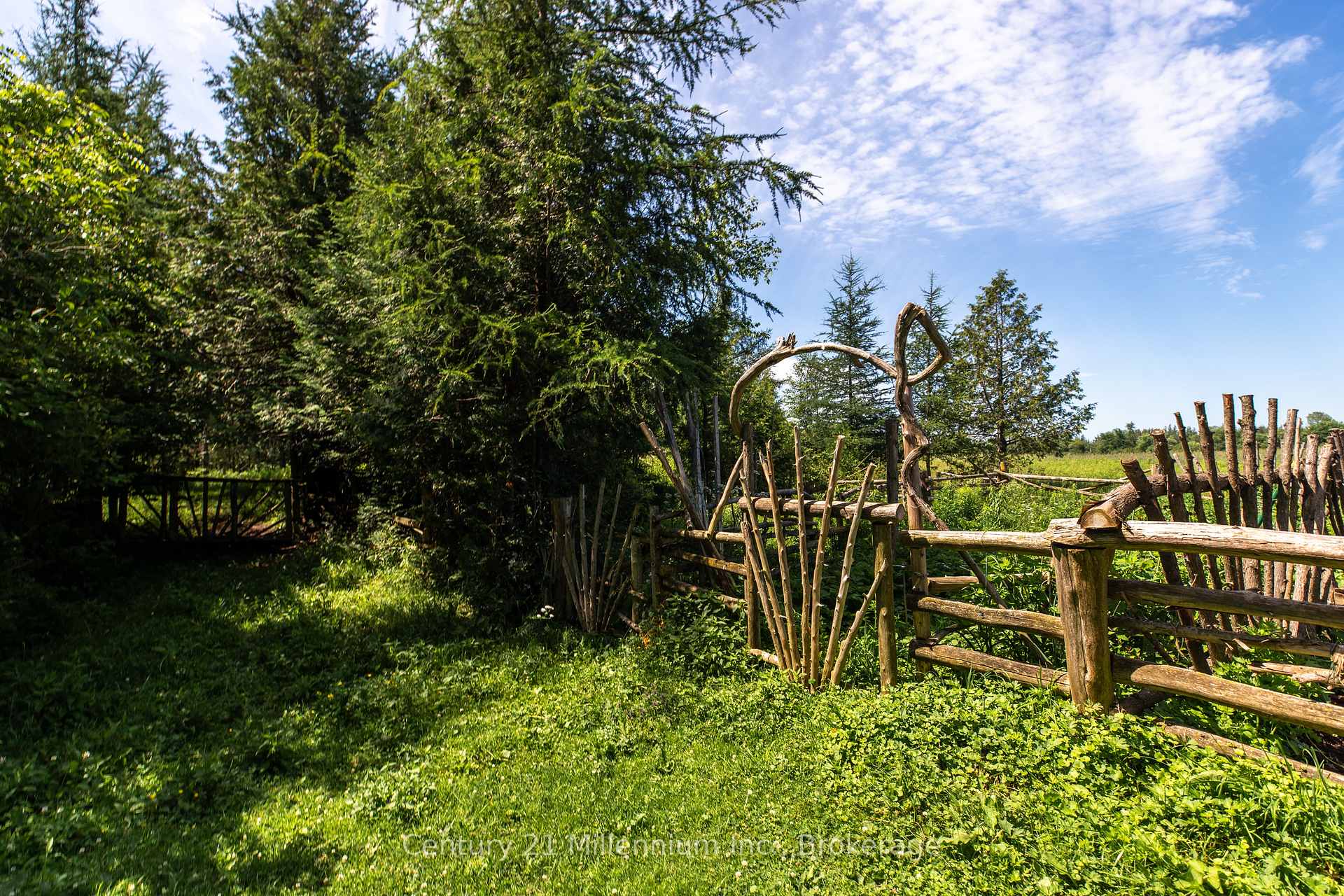 Photo 15 of 612608 Sideroad 61, Southgate — HOMEH