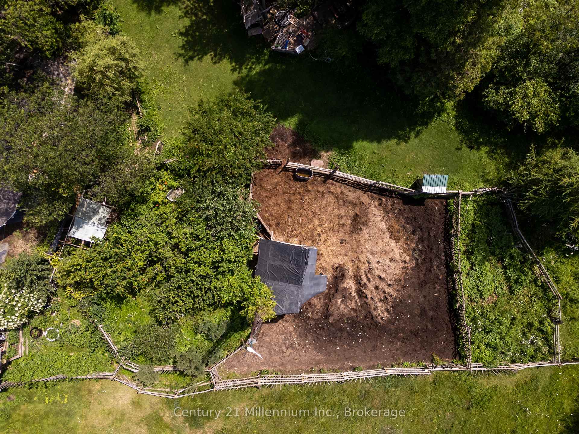 Photo 34 of 612608 Sideroad 61, Southgate — HOMEH