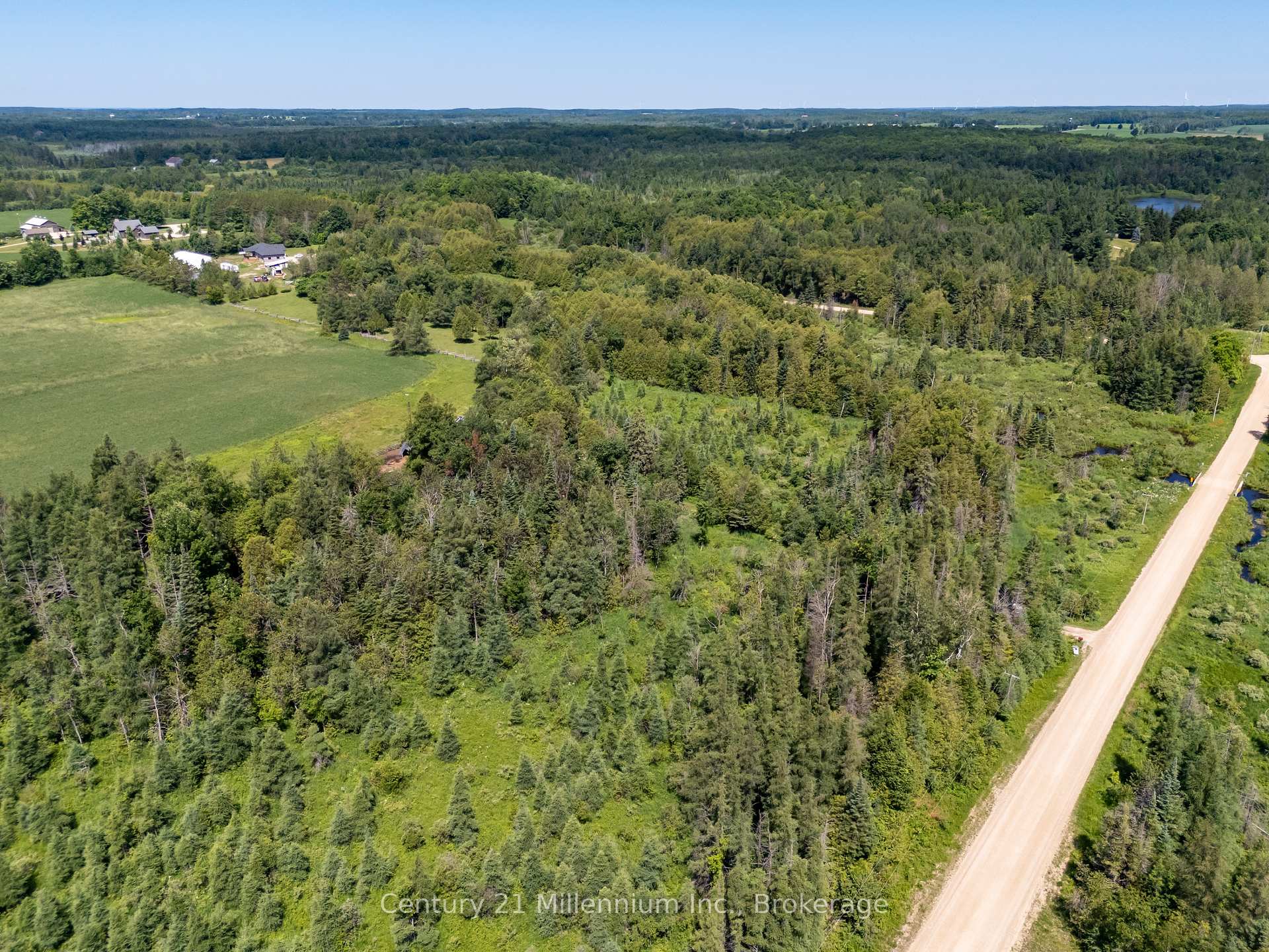 Photo 39 of 612608 Sideroad 61, Southgate — HOMEH
