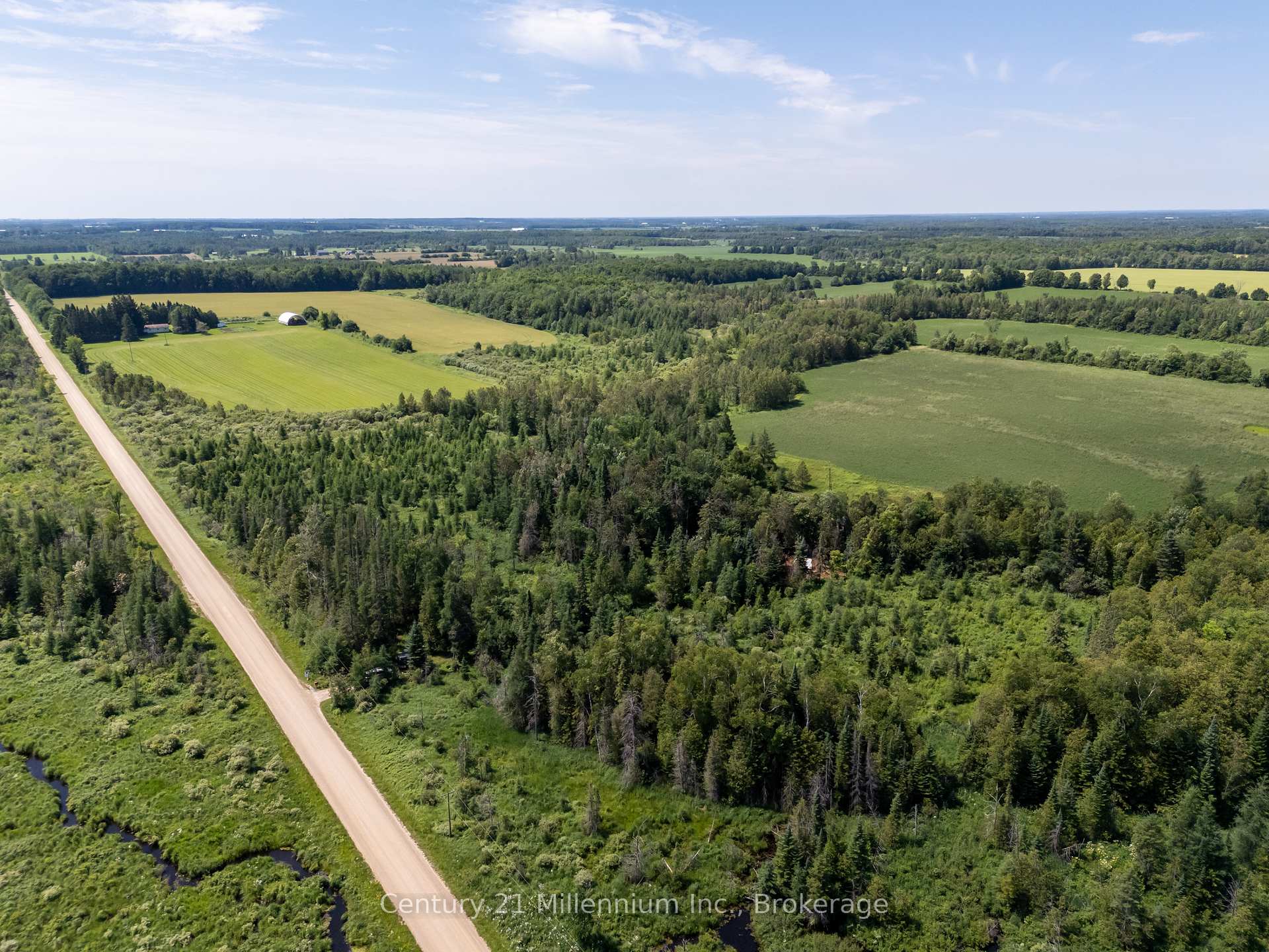 Photo 47 of 612608 Sideroad 61, Southgate — HOMEH