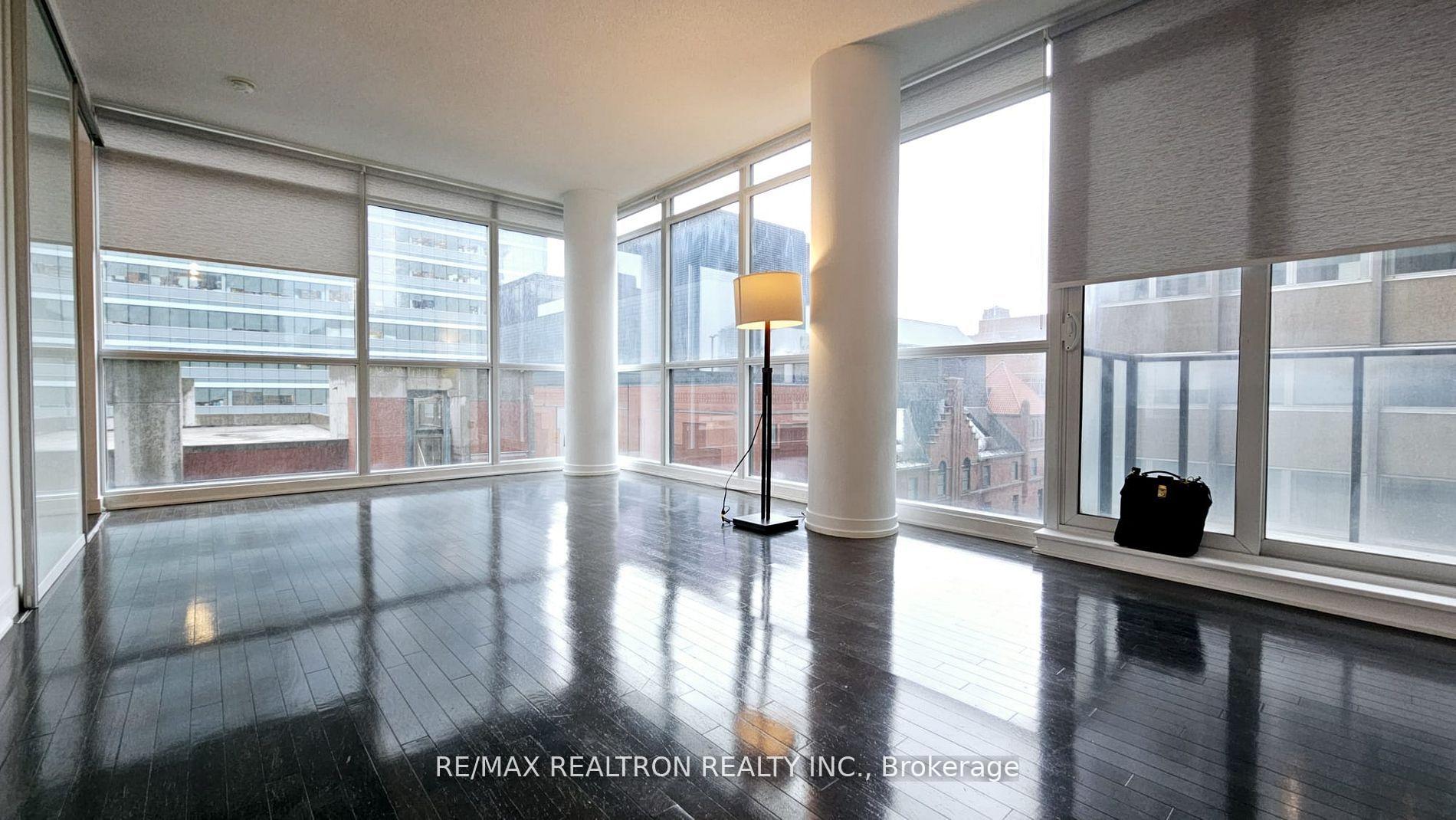 Photo 7 of Unit 712, 770 Bay Street, Toronto, Bay Street Corridor — HOMEH