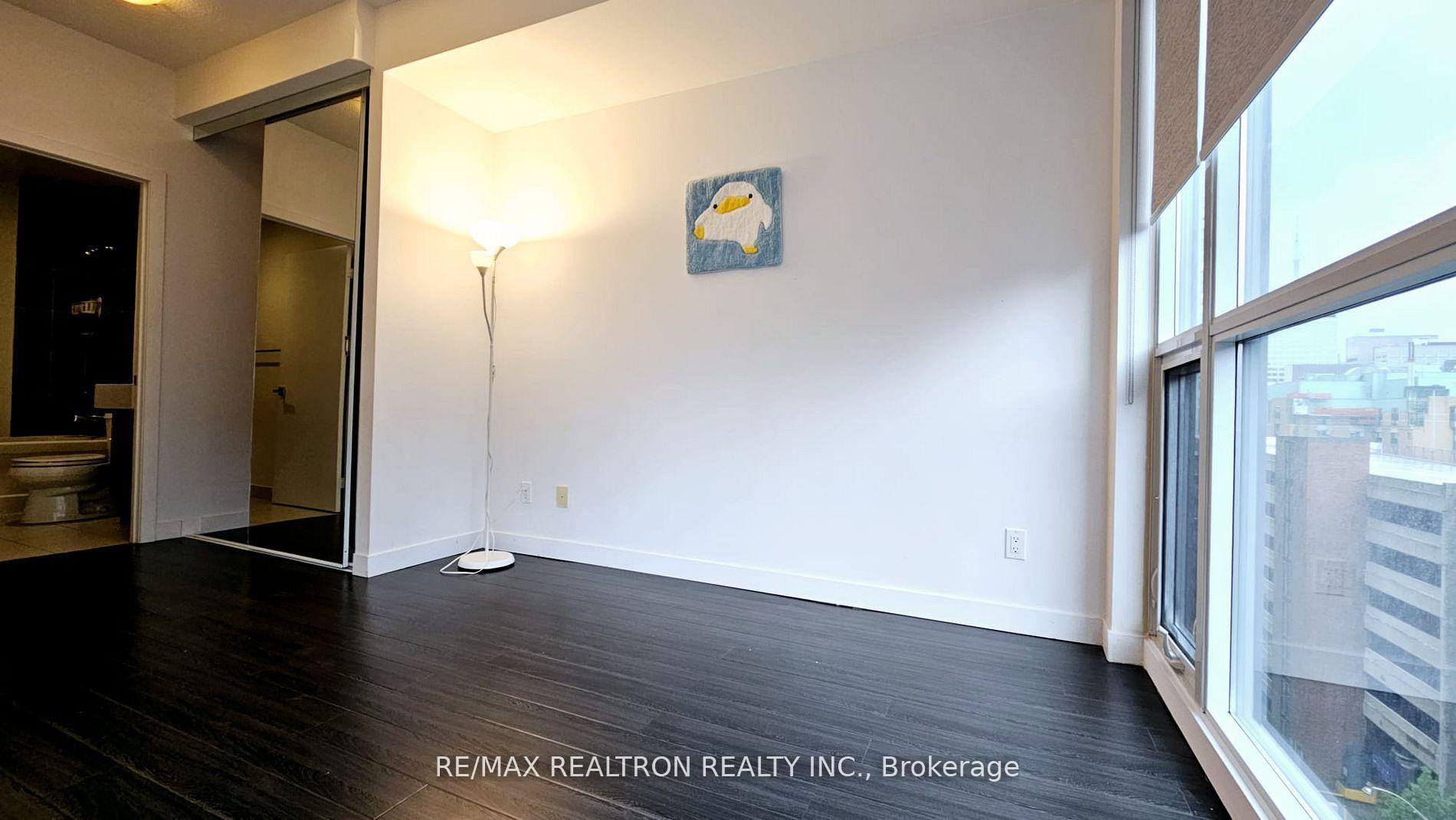 Photo 10 of Unit 712, 770 Bay Street, Toronto, Bay Street Corridor — HOMEH