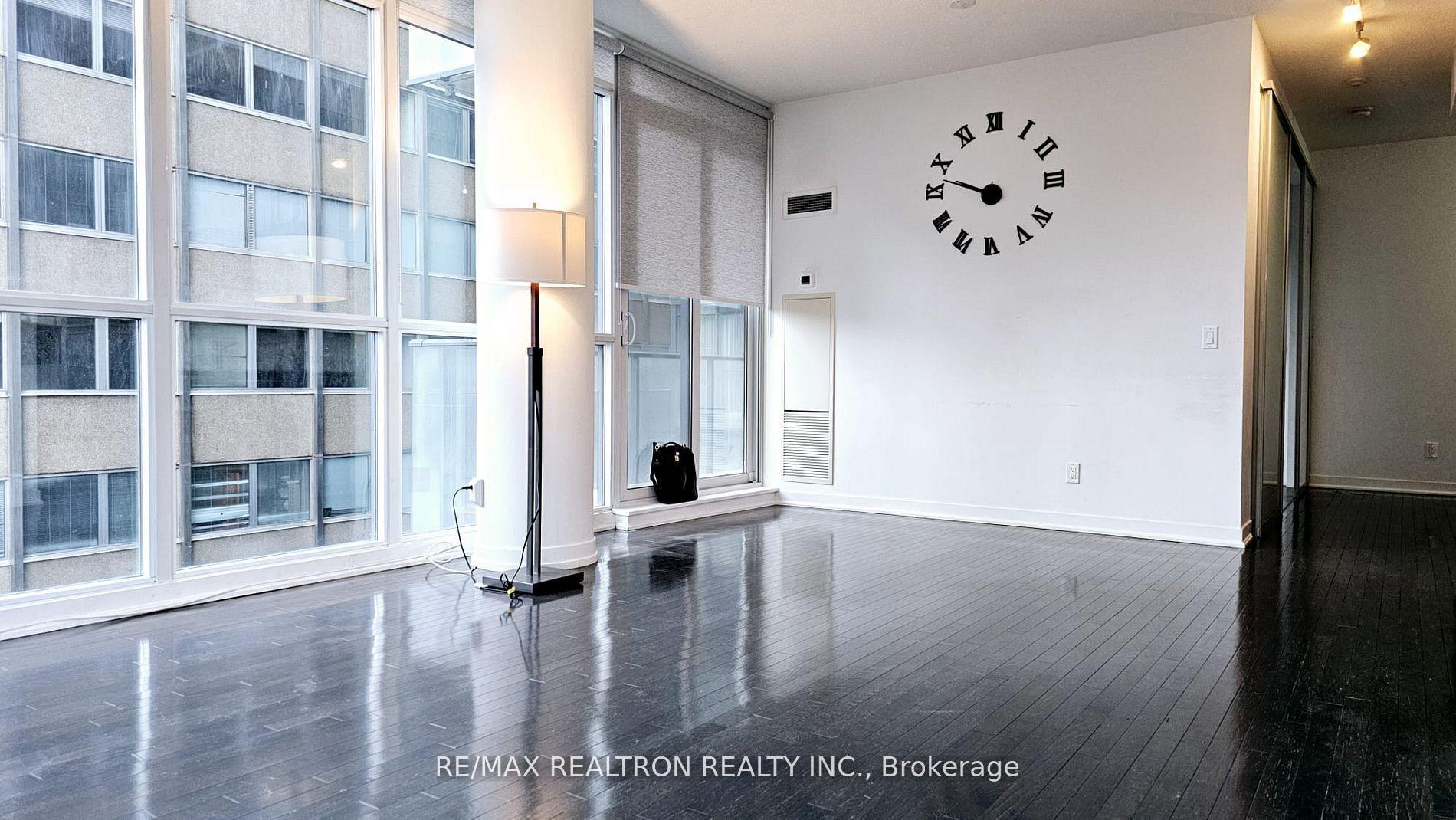 Photo 11 of Unit 712, 770 Bay Street, Toronto, Bay Street Corridor — HOMEH