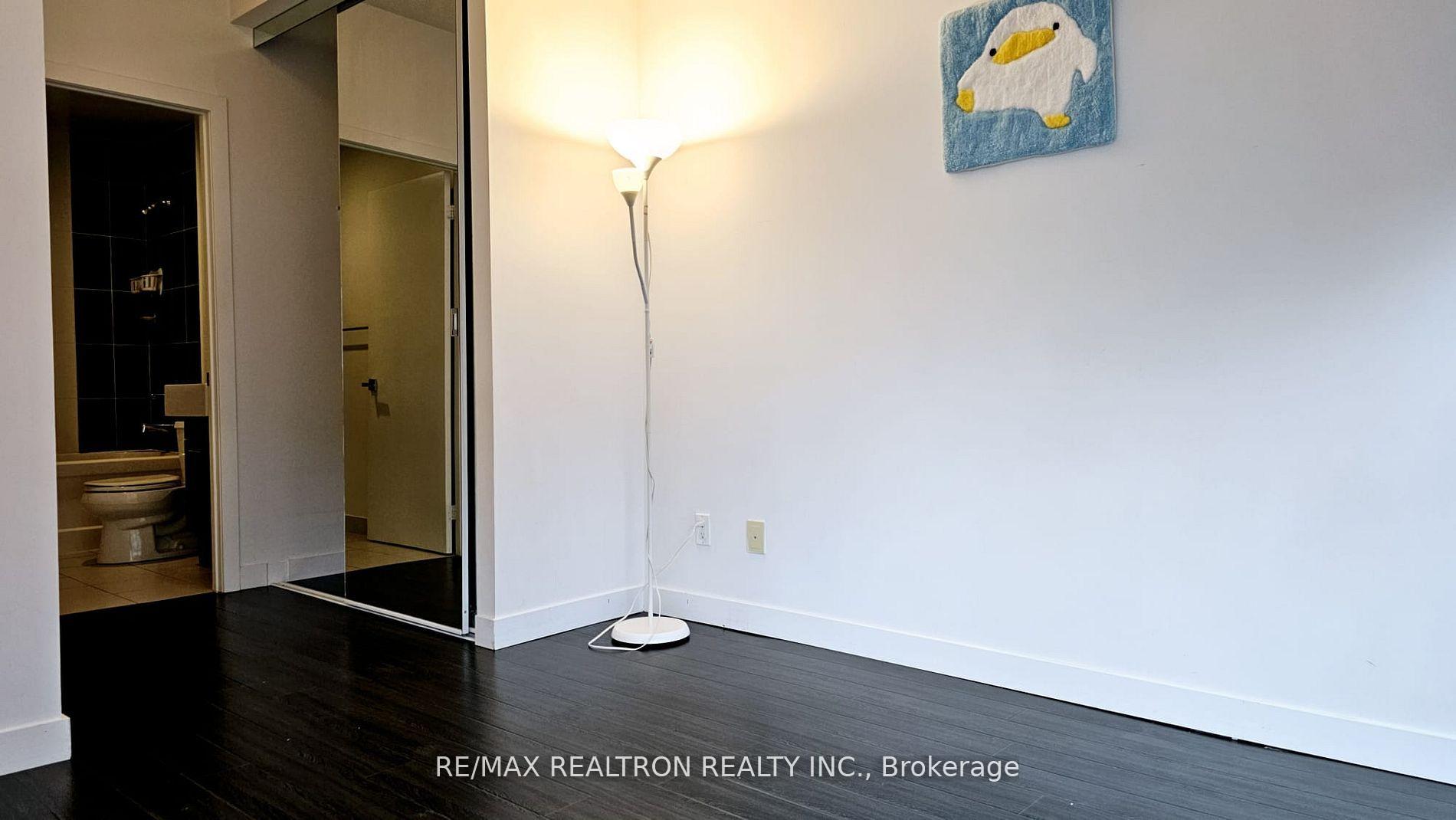 Photo 12 of Unit 712, 770 Bay Street, Toronto, Bay Street Corridor — HOMEH