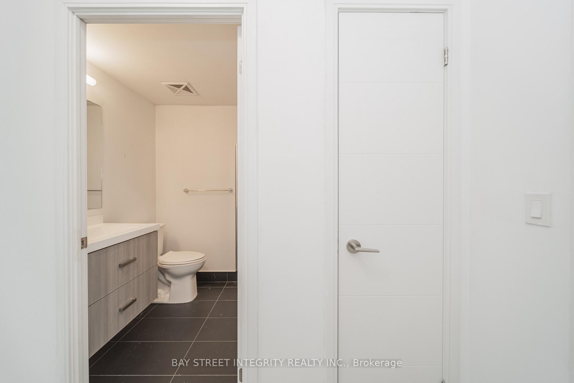 Photo 23 of Unit 2801, 50 Wellesley E Street, Toronto, Church-Yonge Corridor — HOMEH