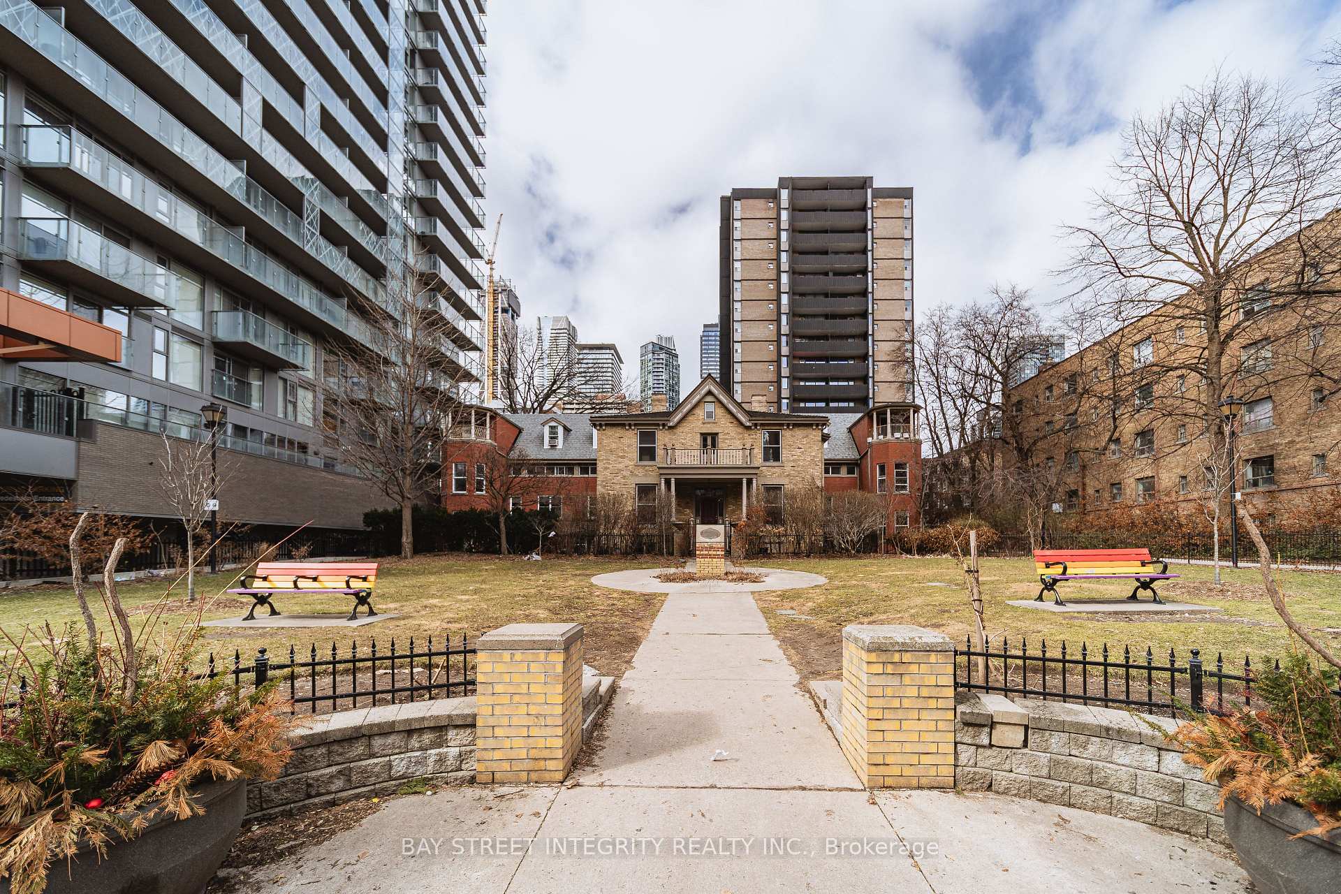 Photo 33 of Unit 2801, 50 Wellesley E Street, Toronto, Church-Yonge Corridor — HOMEH