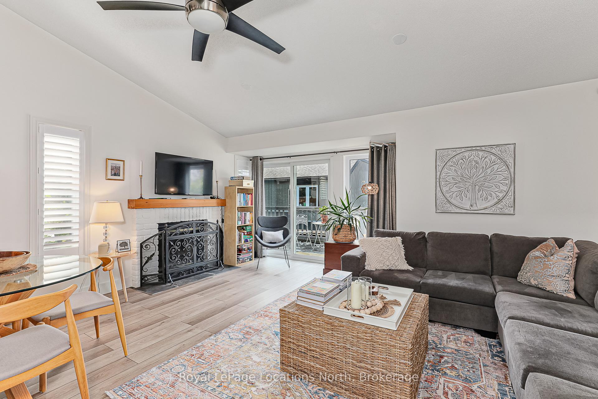 Photo 5 of Unit 13, 5 Harbour Street E, Collingwood — HOMEH