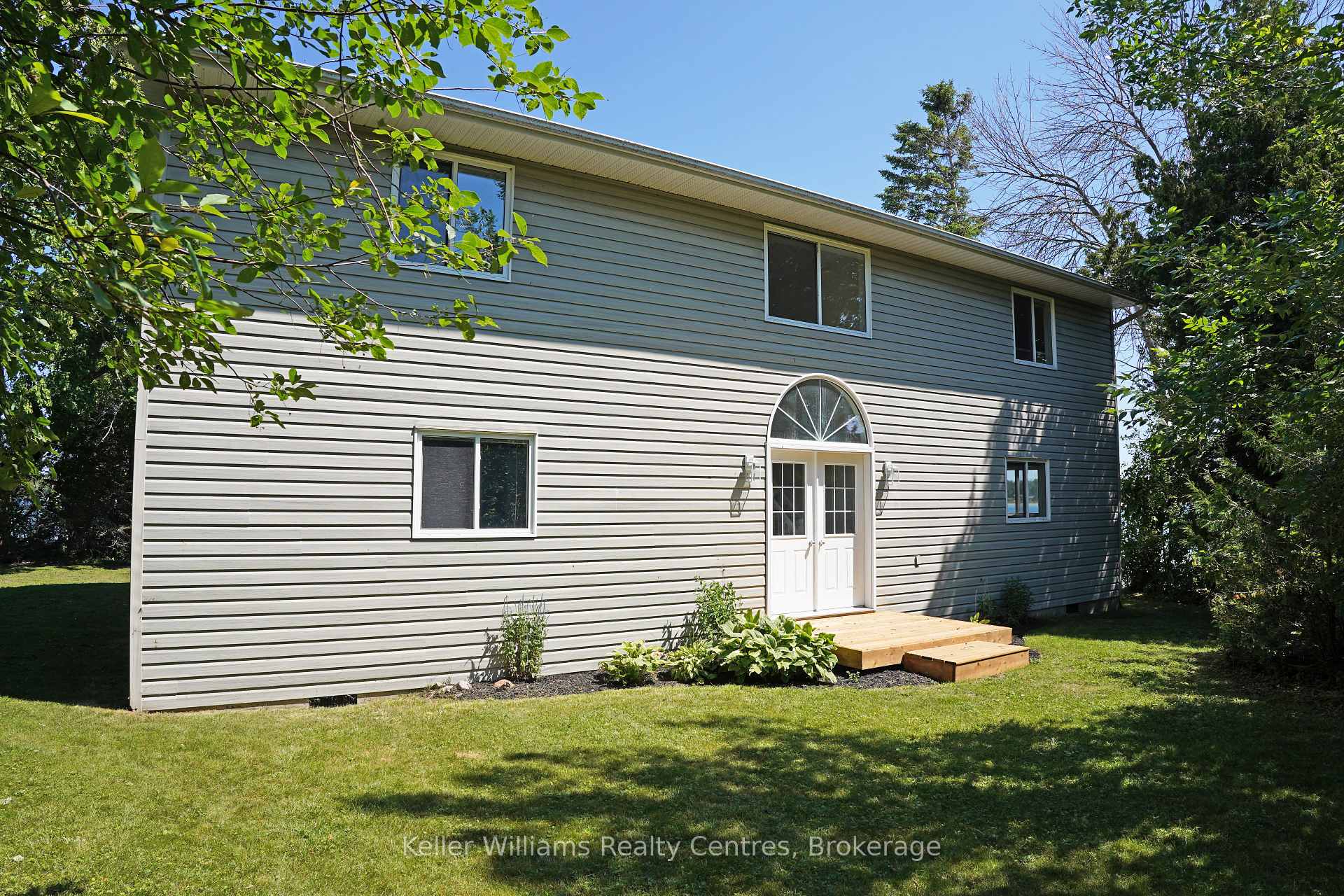 Photo 51 of 25 Dock Road, South Bruce Peninsula — HOMEH