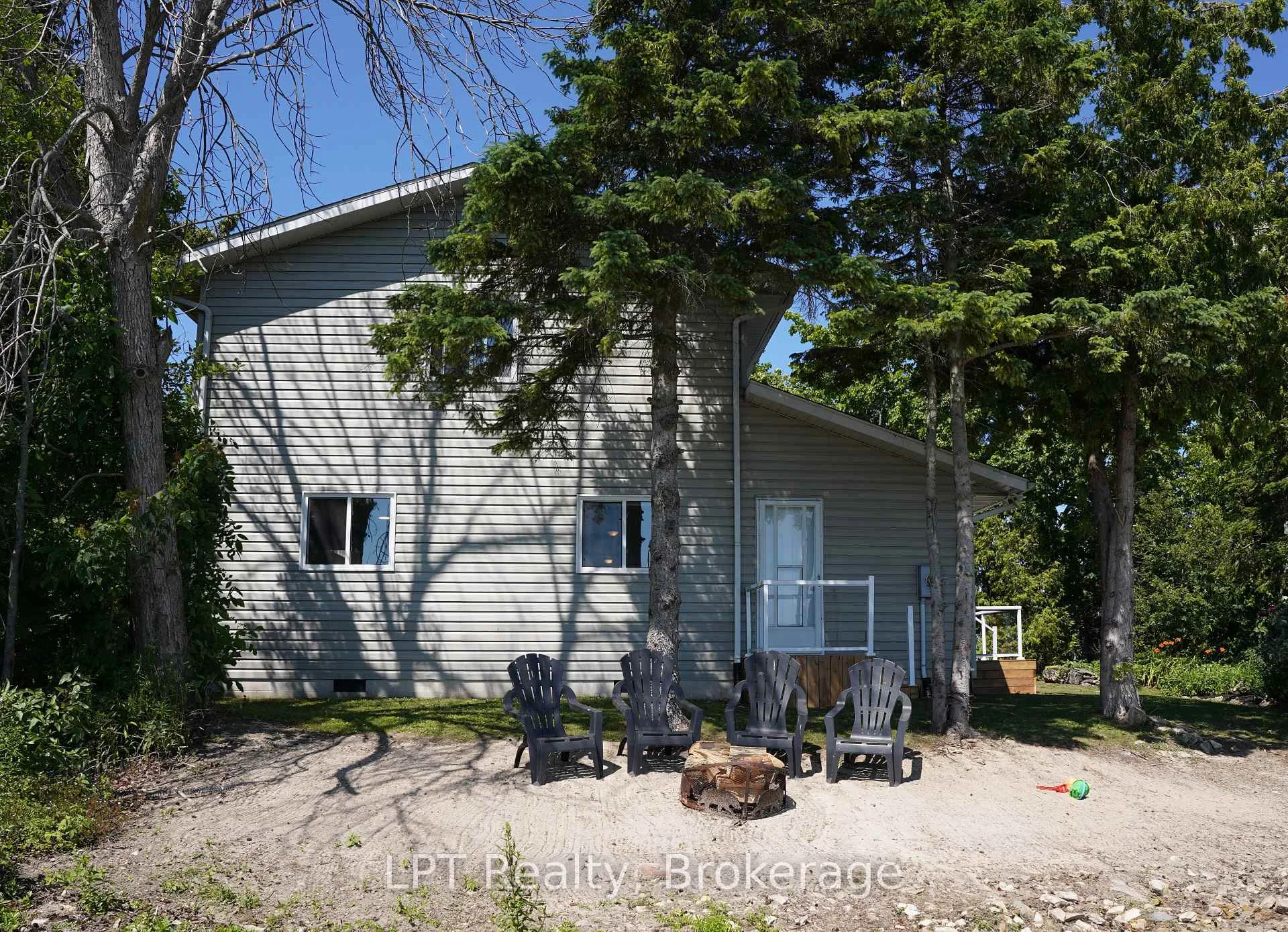 Photo 55 of 25 Dock Road, South Bruce Peninsula — HOMEH