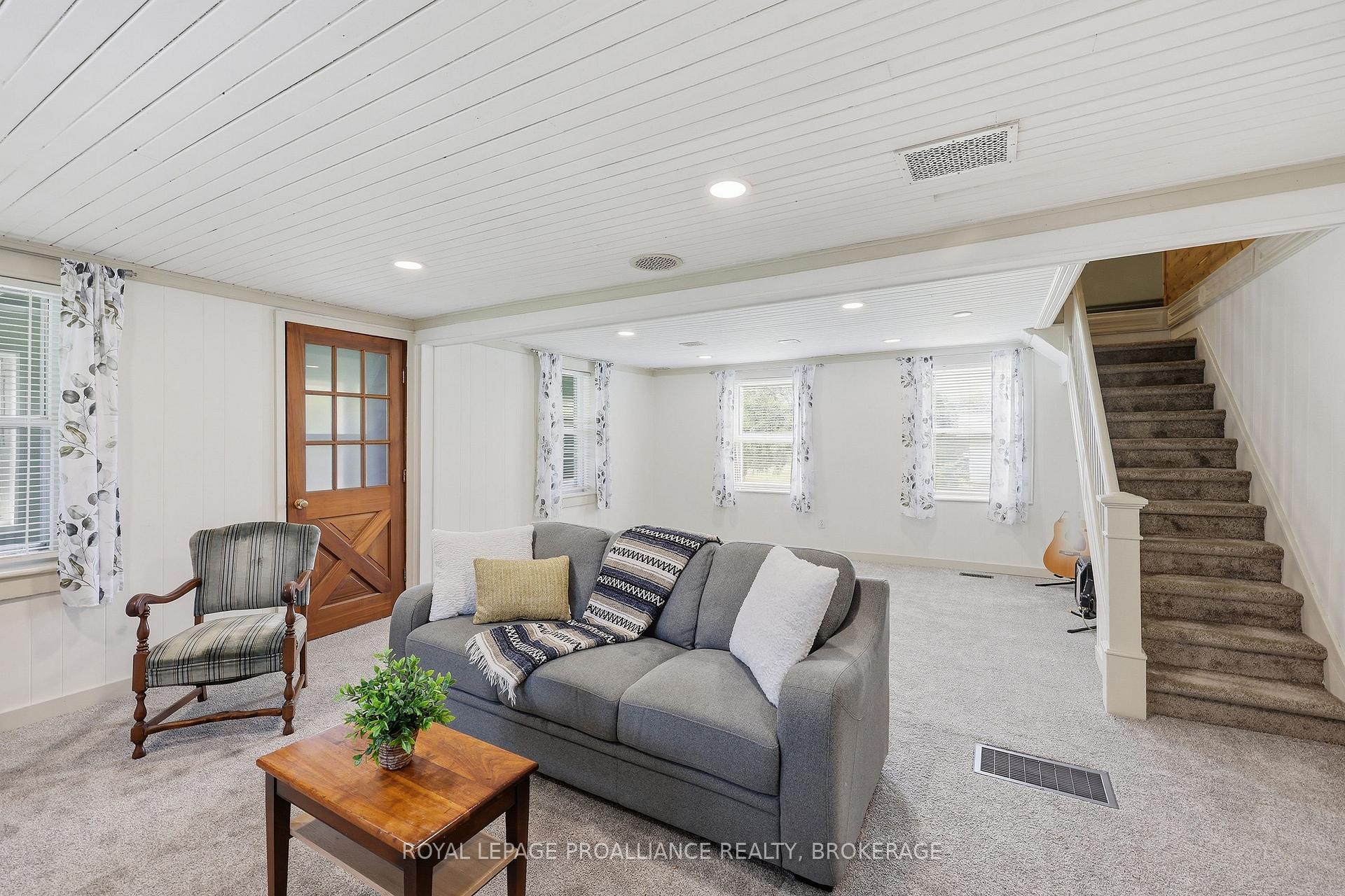 Photo 11 of 4678 Bellrock Road, Frontenac, Frontenac South — HOMEH