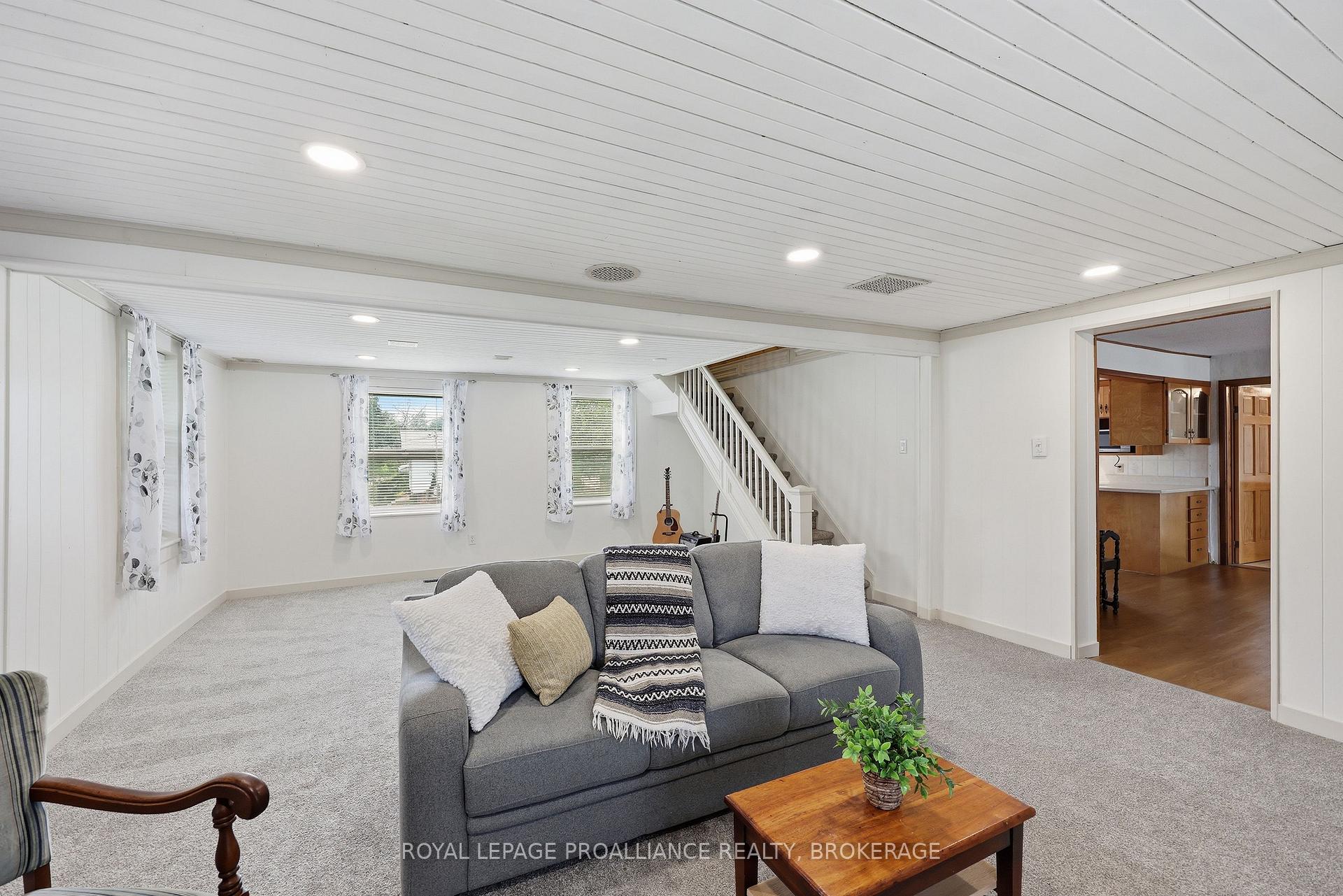 Photo 13 of 4678 Bellrock Road, Frontenac, Frontenac South — HOMEH