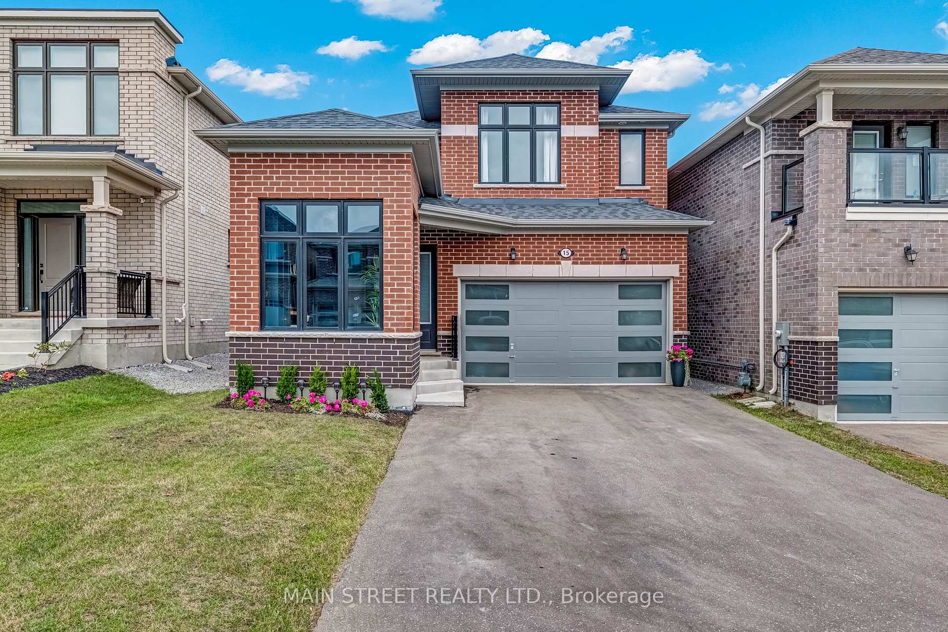 Front of 15 Ainslie Hill Crescent
