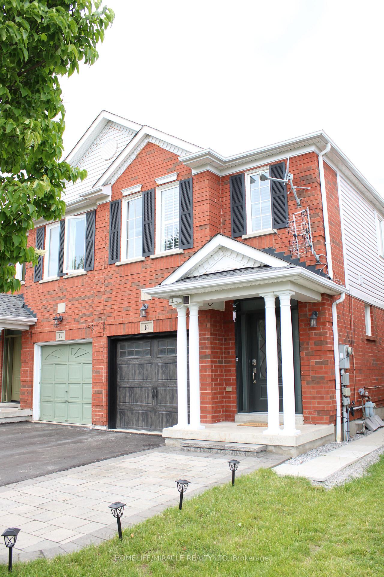 Photo 3 of 14 Unsworth Crescent, Ajax, Northwest Ajax — HOMEH