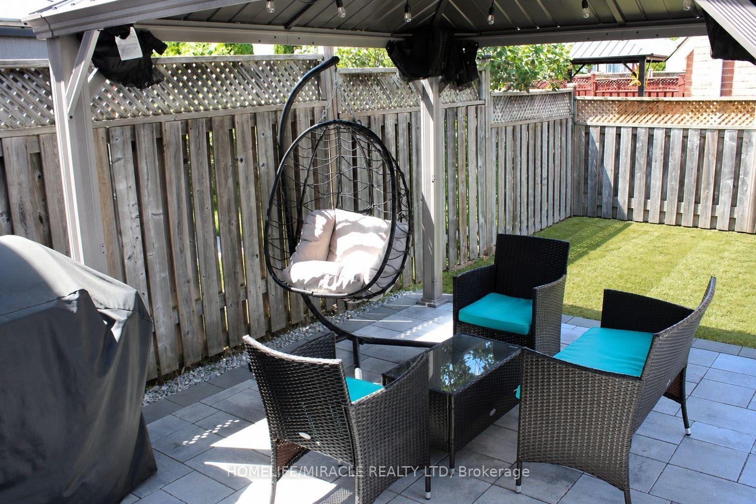 Photo 35 of 14 Unsworth Crescent, Ajax, Northwest Ajax — HOMEH