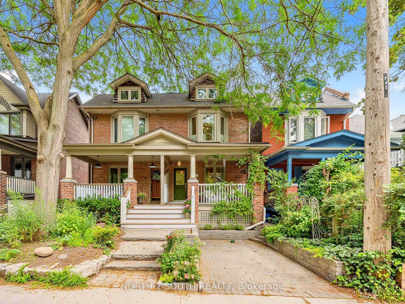 Photo 2 of 47 Bellefair Avenue, Toronto, The Beaches — HOMEH