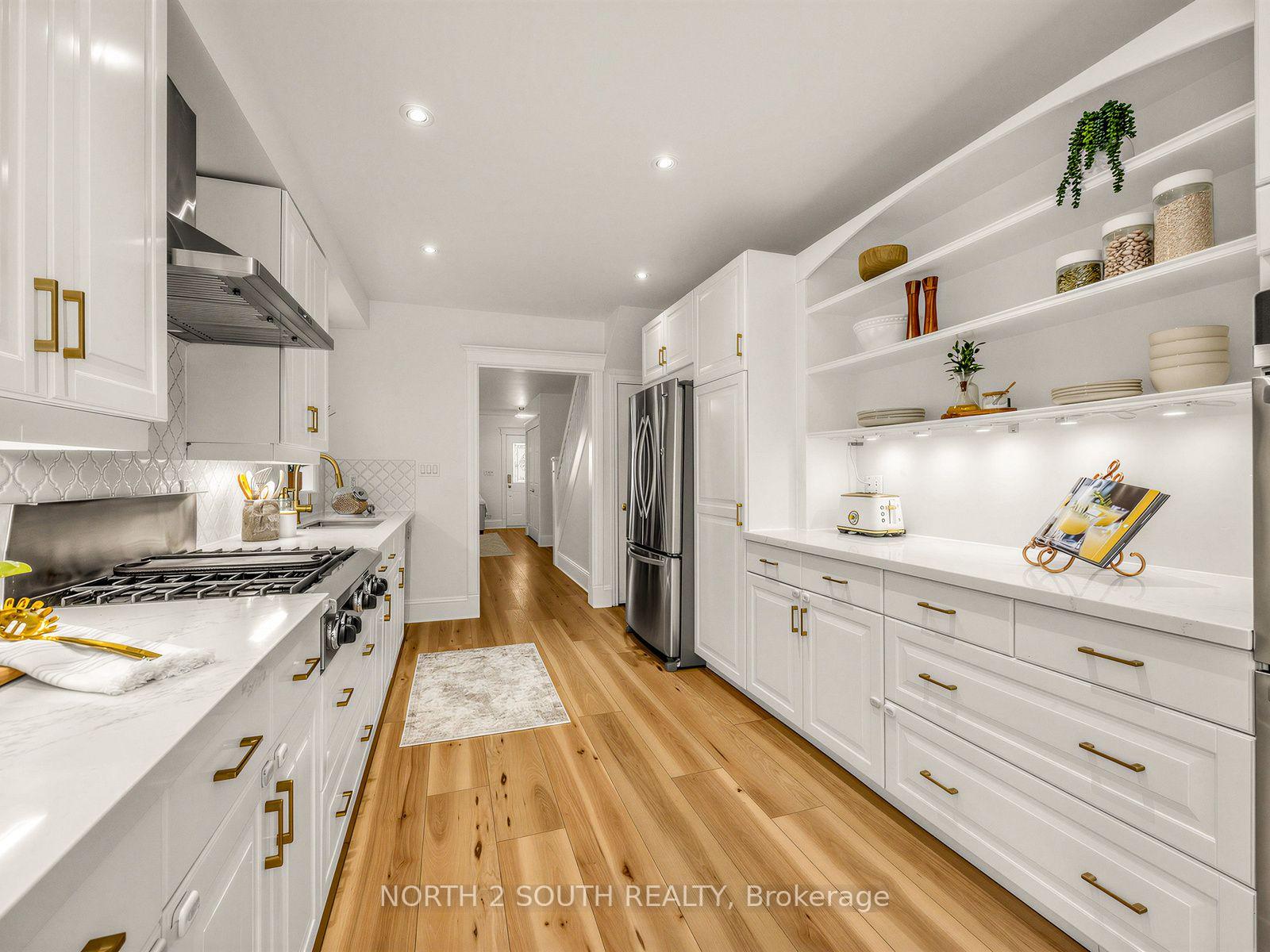 Photo 18 of 47 Bellefair Avenue, Toronto, The Beaches — HOMEH