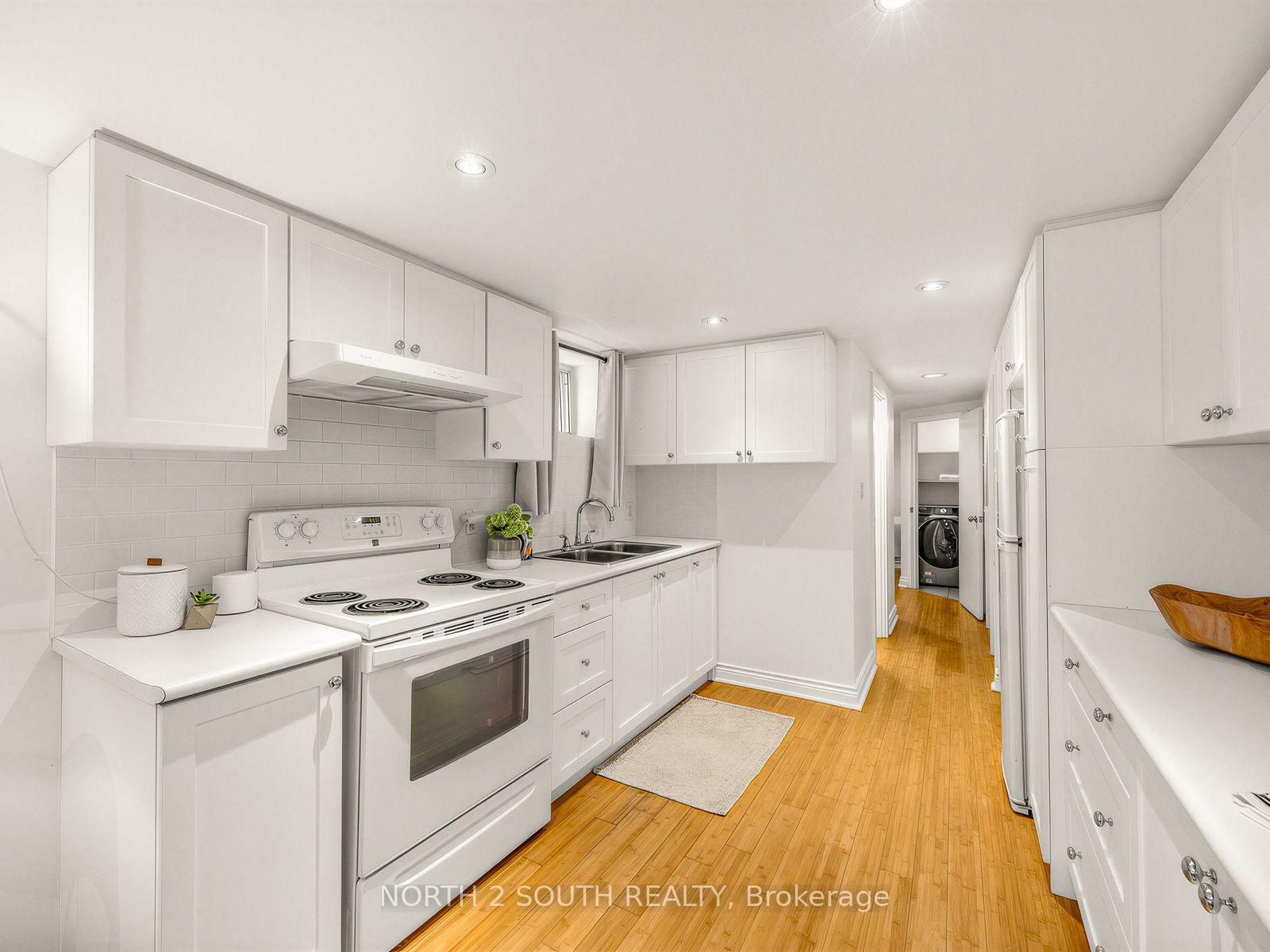 Photo 38 of 47 Bellefair Avenue, Toronto, The Beaches — HOMEH