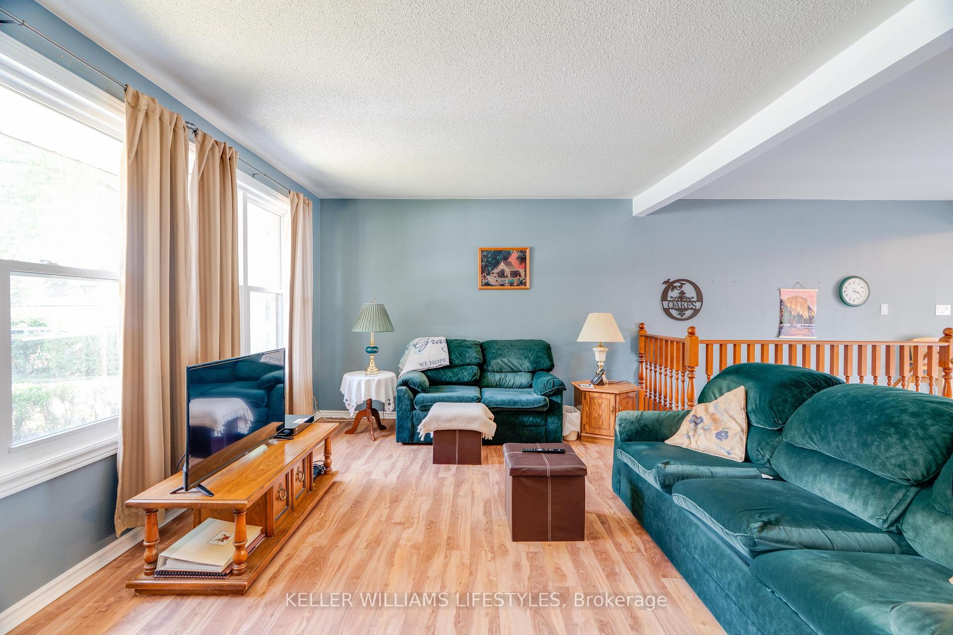 Photo 5 of 288 Carrie Street, Strathroy-Caradoc, NW — HOMEH