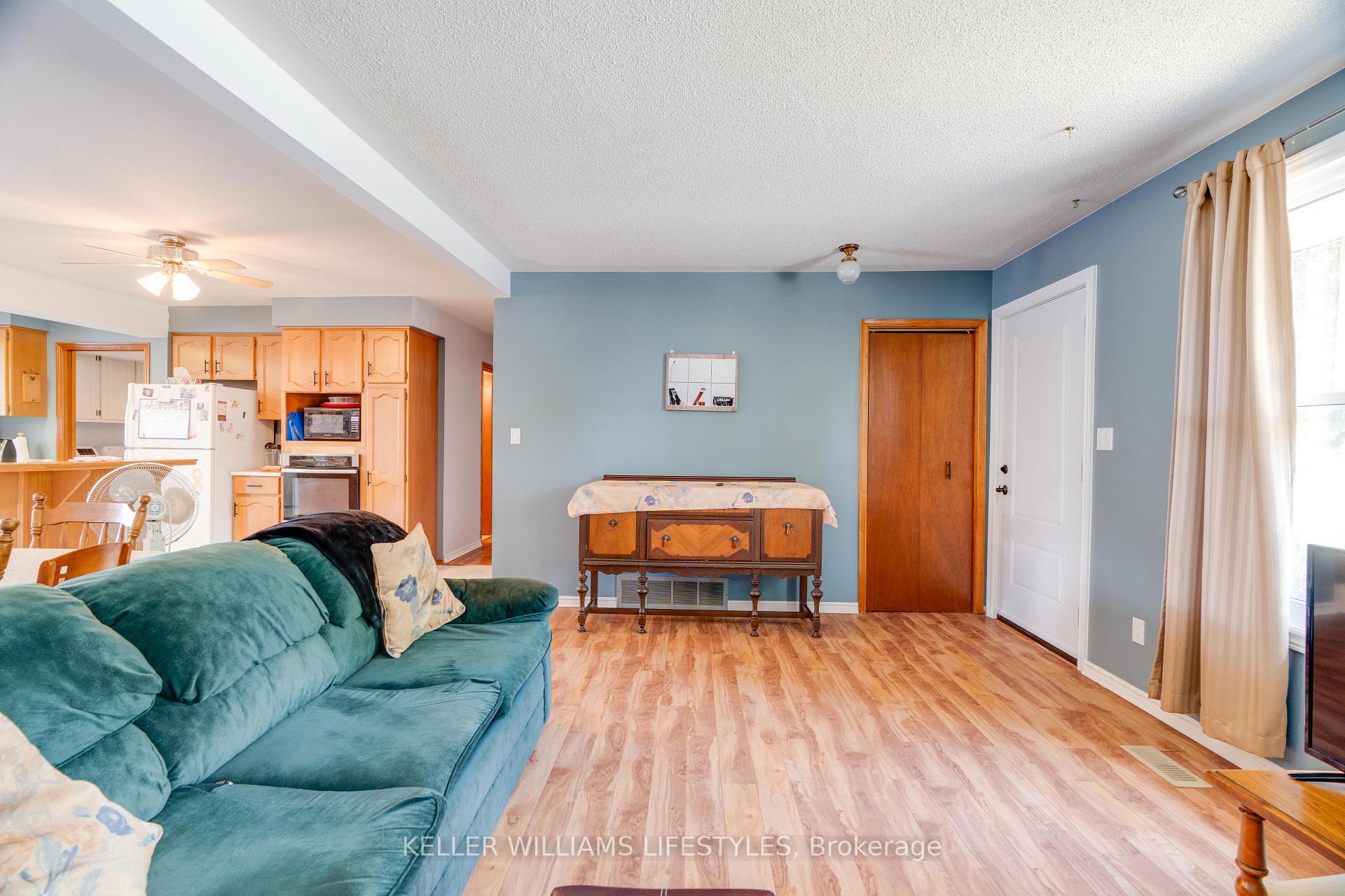 Photo 6 of 288 Carrie Street, Strathroy-Caradoc, NW — HOMEH
