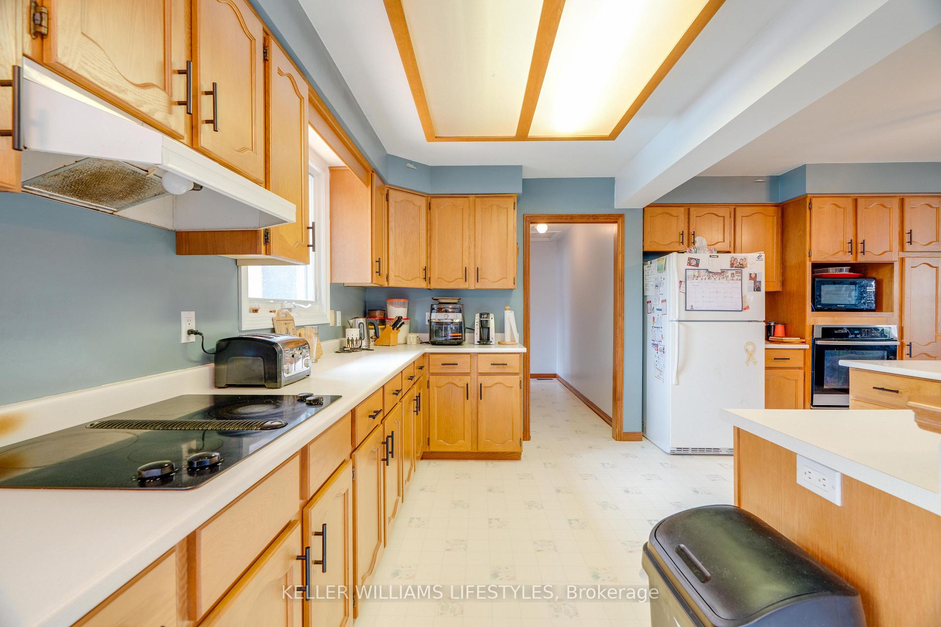 Photo 11 of 288 Carrie Street, Strathroy-Caradoc, NW — HOMEH