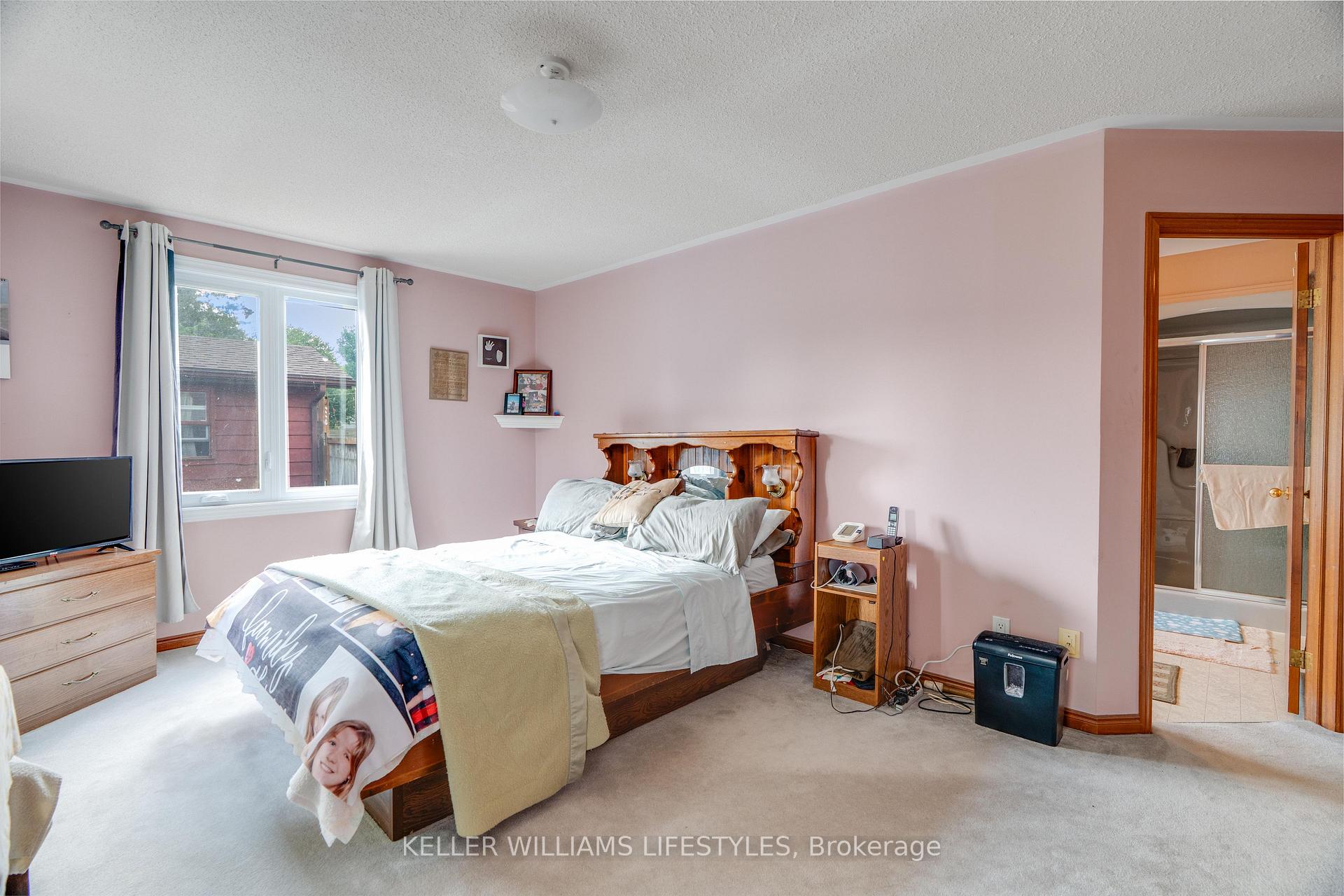 Photo 15 of 288 Carrie Street, Strathroy-Caradoc, NW — HOMEH